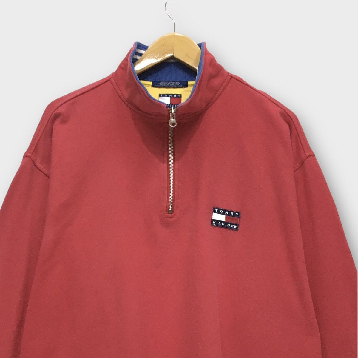 Tommy Hilfiger × Vintage Vintage 90s Tommy Hilfiger Sweatshirt Size US L / EU 52-54 / 3 - 2 Thumbnail