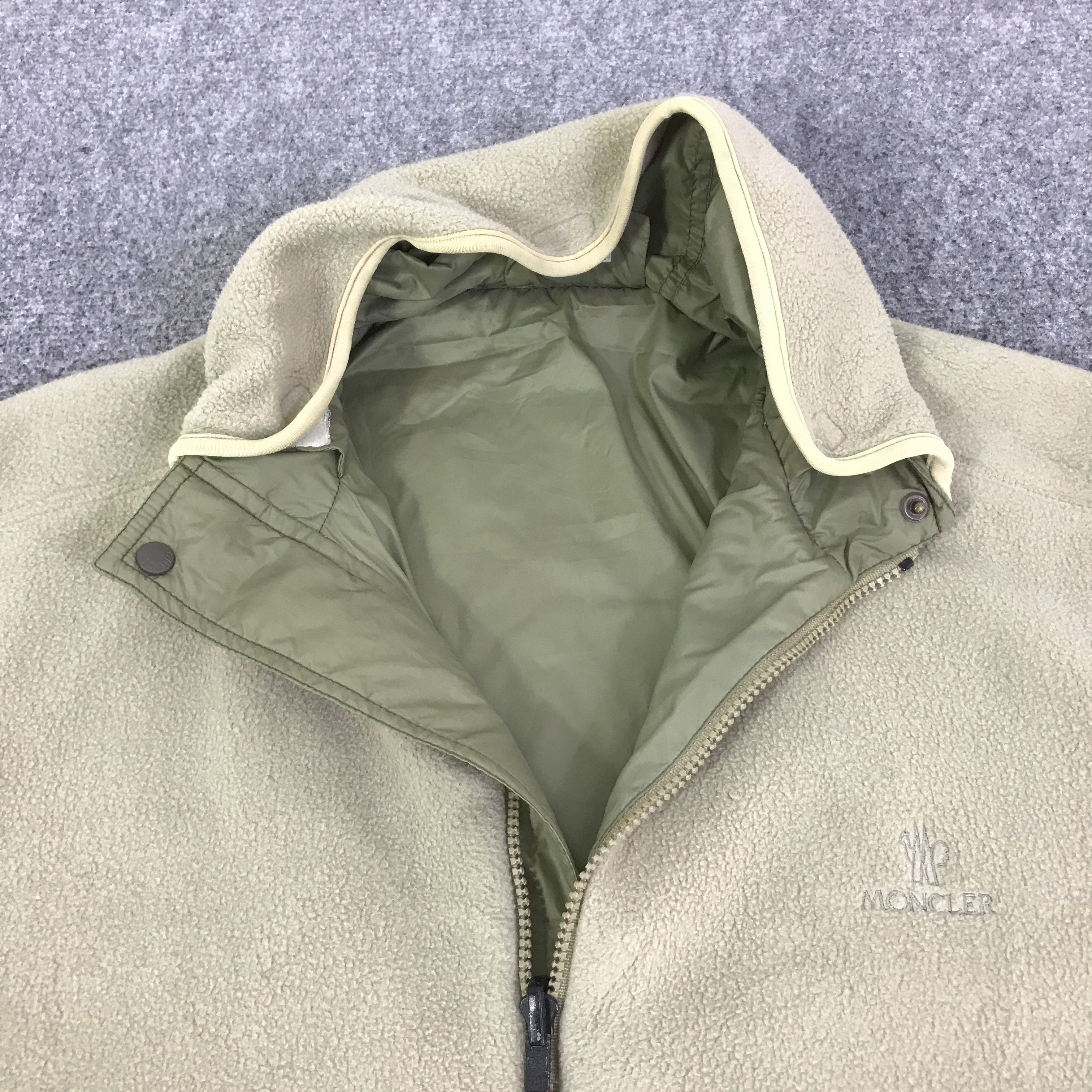Moncler MONCLER FLECCE JACKET K123B7 Size US S / EU 44-46 / 1 - 8 Thumbnail