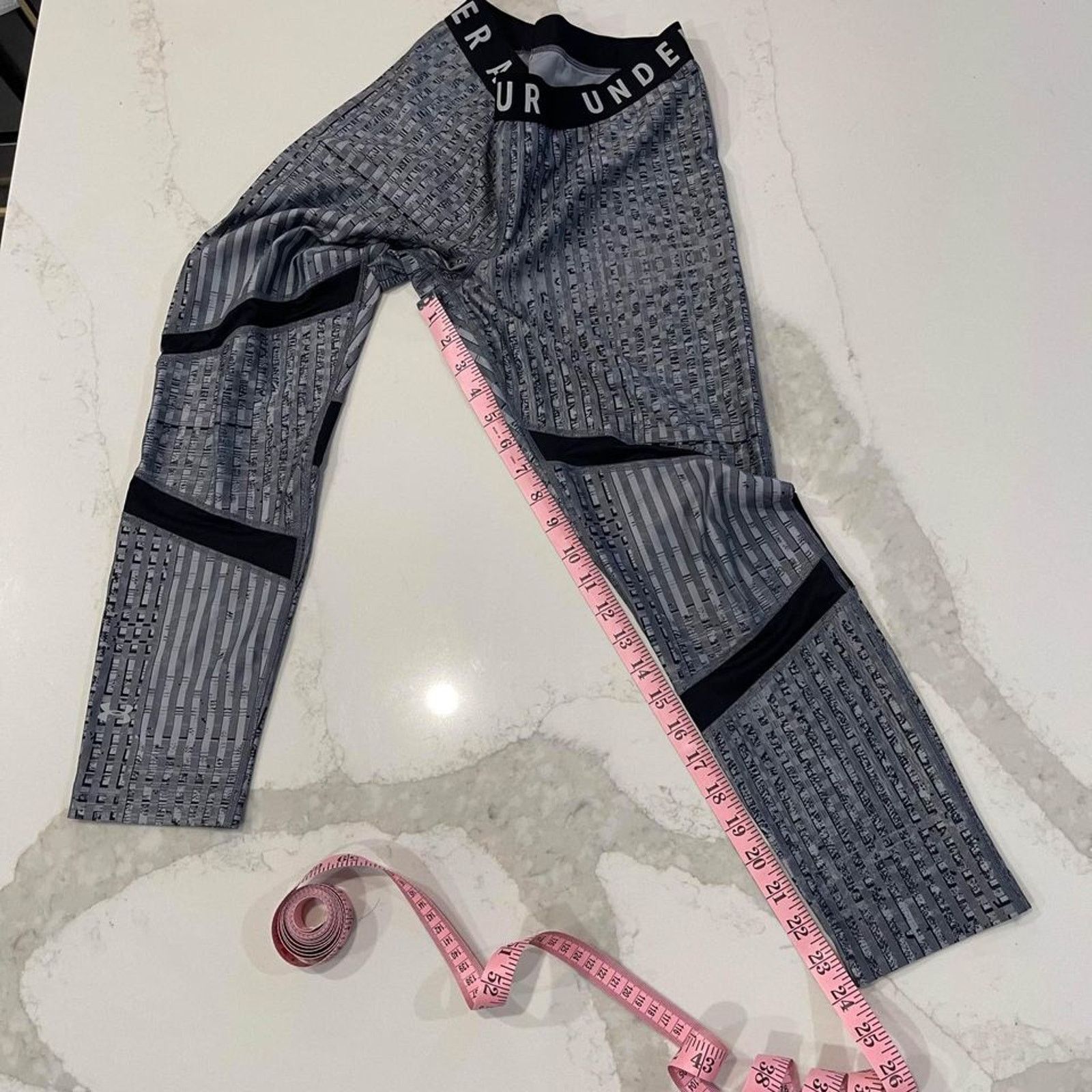 Under Armour Under Armour UA Cool Switch Crop Leggings Gray Womens Medium Size 30" / US 8 / IT 44 - 8 Thumbnail