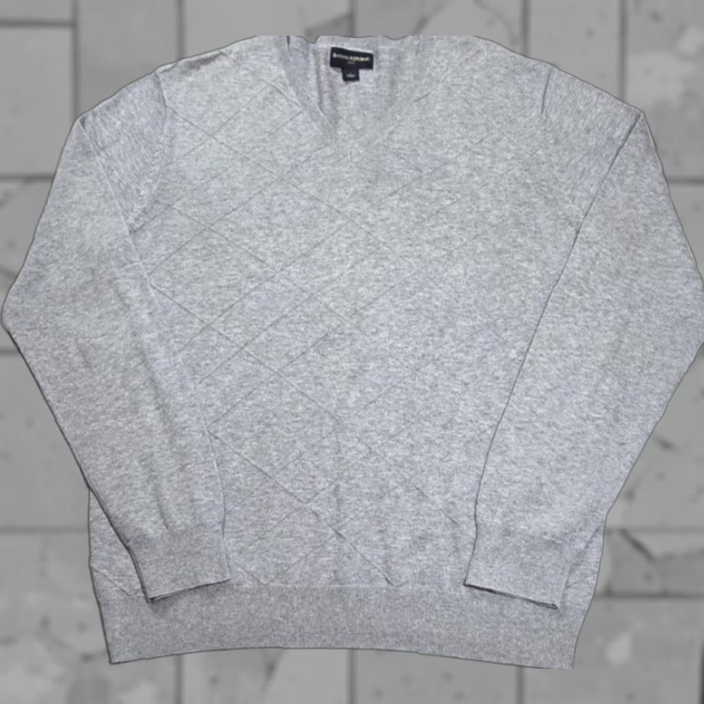 Banana Republic VINTAGE Banana Republic Sweater Mens L Gray Argyle Diamond Long Sleeve Cotton V-Neck Pullover Knit Shirt Men Size US L / EU 52-54 / 3 - 1 Thumbnail