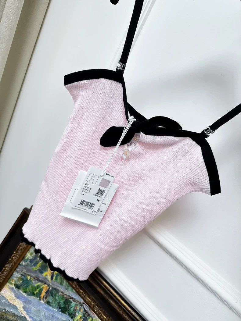 Chanel Chanel 22P pink black rabbit ear suspender Size XS / US 0-2 / IT 36-38 - 2 Thumbnail