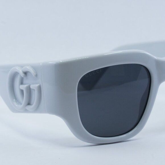 Gucci Gucci GG1545S 003 Sunglasses Light Grey Square Frame, Grey Size ONE SIZE - 4 Thumbnail