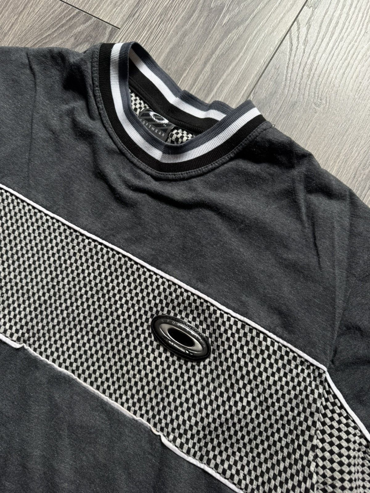 Oakley Oakley Softwear Vintage 90’ss T-shirt Size US XL / EU 56 / 4 - 3 Thumbnail