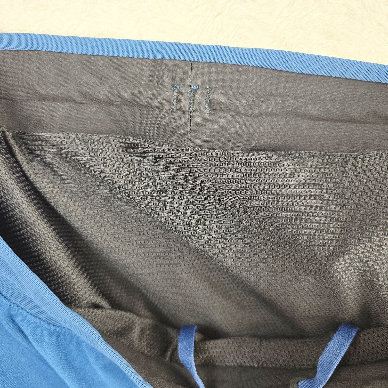 Lululemon Lululemon Shorts Mens Medium Blue Namaste At The Beach 8" Size US 30 / EU 46 - 4 Thumbnail