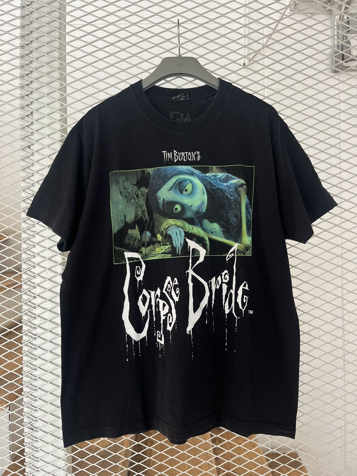 Other DUMBGOOD Tim Burton’s Corpse Bride Movie Tshirt Size US L / EU 52-54 / 3 - 2 Thumbnail