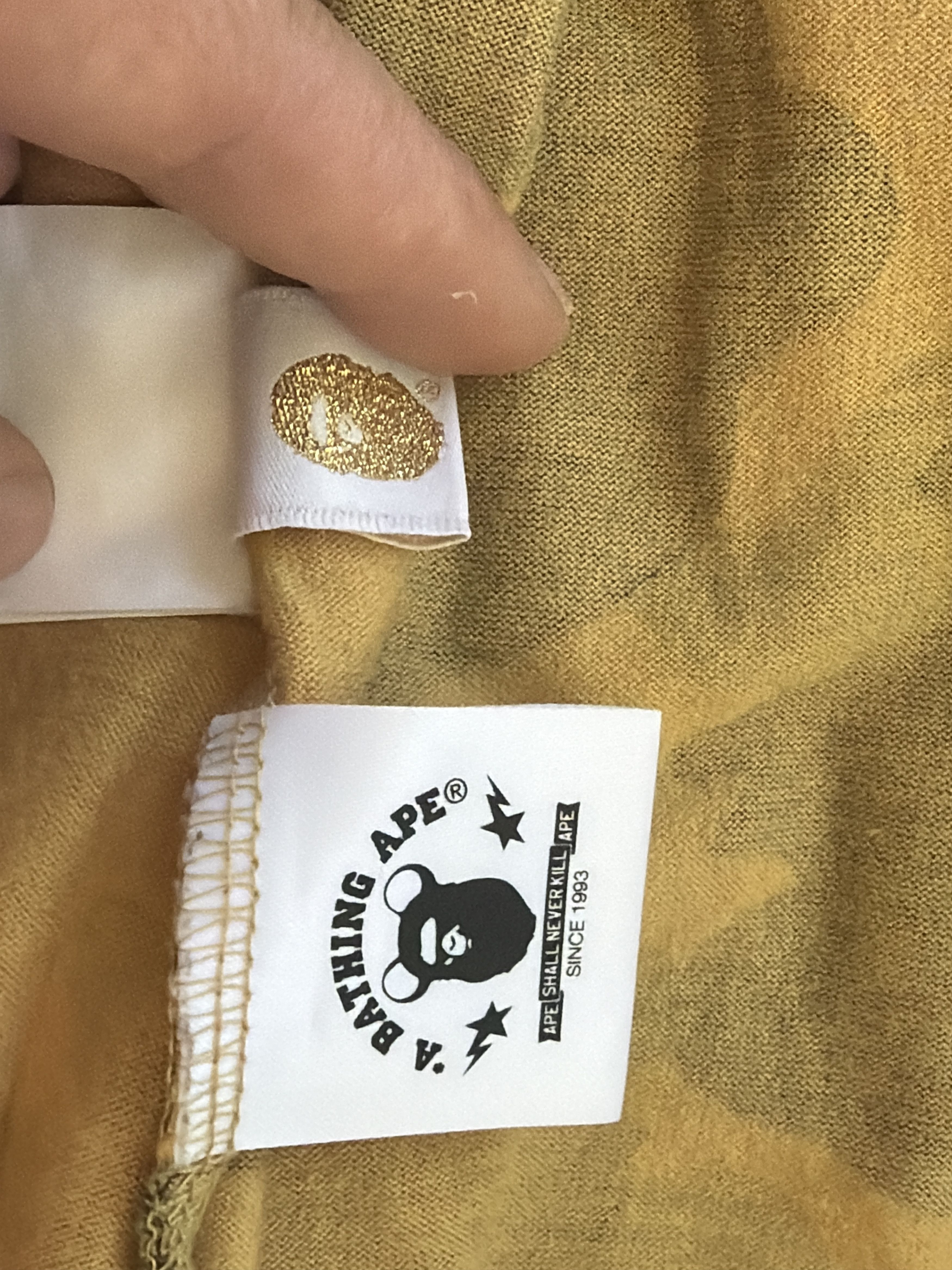 Bape 1ST CAMO BE@R BUSY WORKS TEE Size US XXL / EU 58 / 5 - 5 Thumbnail