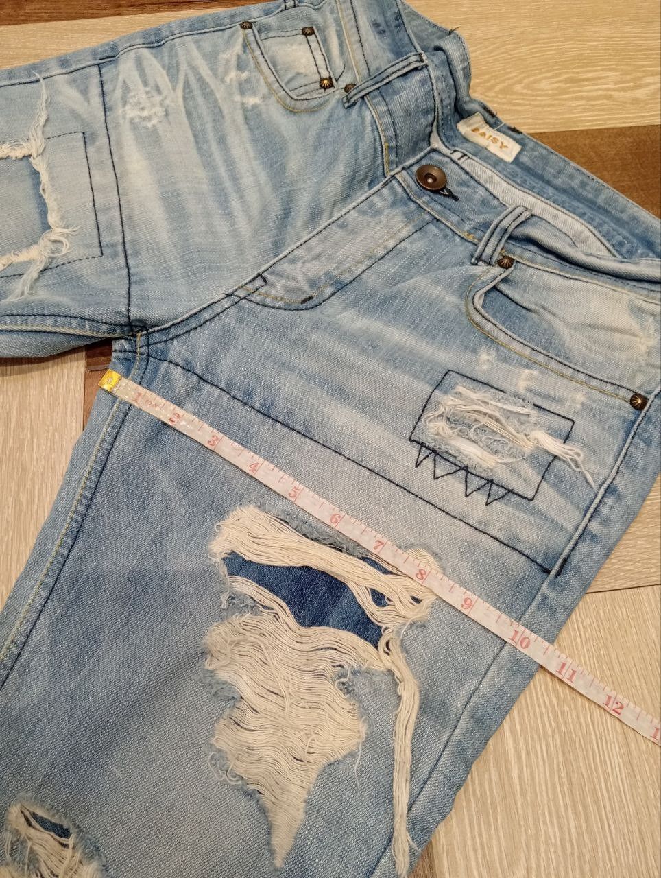 Japanese Brand DAISY LIGHT BLUE DISTRESSED FLARED DENIM PANTS Size US 31 - 15 Thumbnail