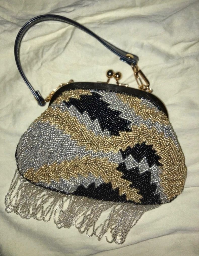 Vivienne Westwood Vivienne Westwood size os String pearl gold dinner bag Size ONE SIZE - 1 Thumbnail