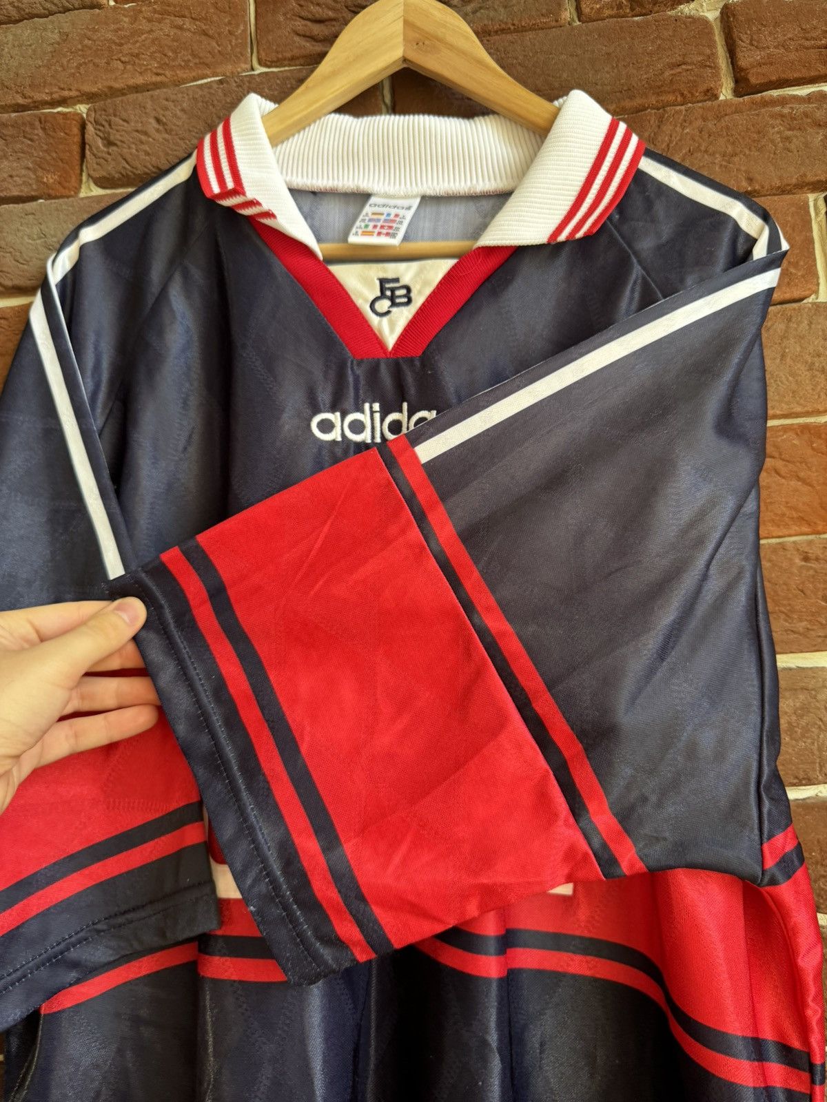 Vintage Rare Vintage 90s Adidas FC Bayern Munich Jersey XL 1997/1998 Size US XXL / EU 58 / 5 - 8 Thumbnail