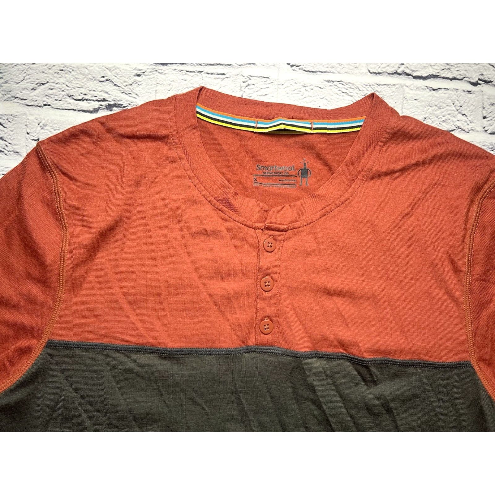 Smartwool SmartWool Merino Wool Blend Henley Style T-Shirt Long Sleeve Mens S Black Striped Pullover Regular Fit Activewear Hiking Shirt Size US S / EU 44-46 / 1 - 3 Thumbnail