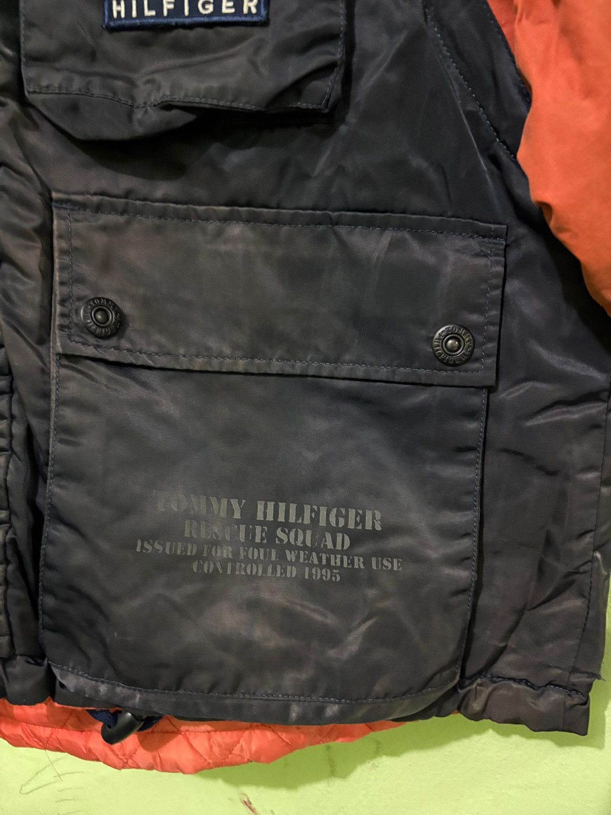 Tommy Hilfiger × Vintage VTG 90 Tommy Hilfiger Rescue Squad Jacket Foul Weather issue Size US M / EU 48-50 / 2 - 15 Thumbnail