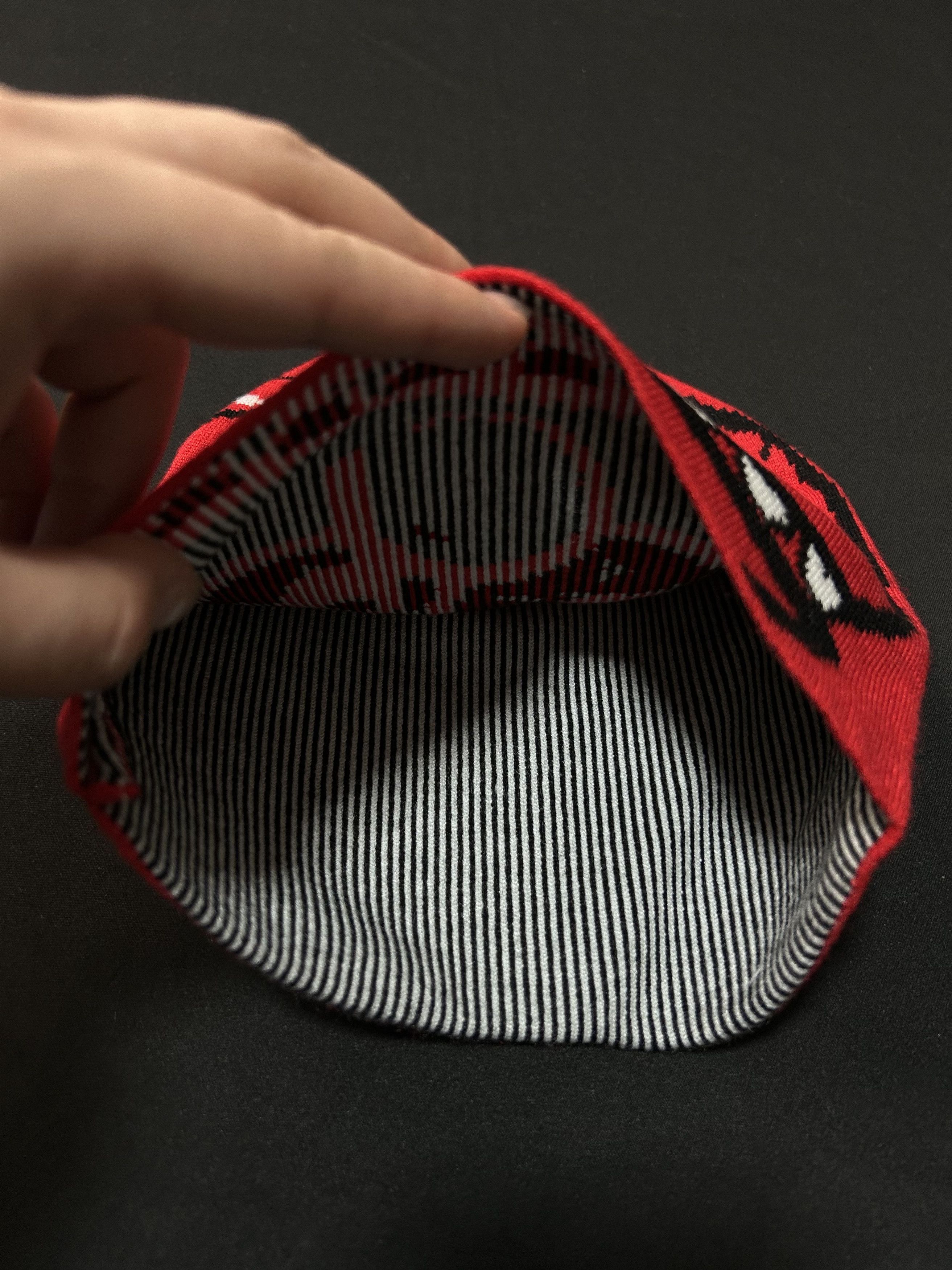 Japanese Brand Deadstock 420 Heartbreak No Cuff Knit Red Beanie Hats OS Size ONE SIZE - 6 Thumbnail