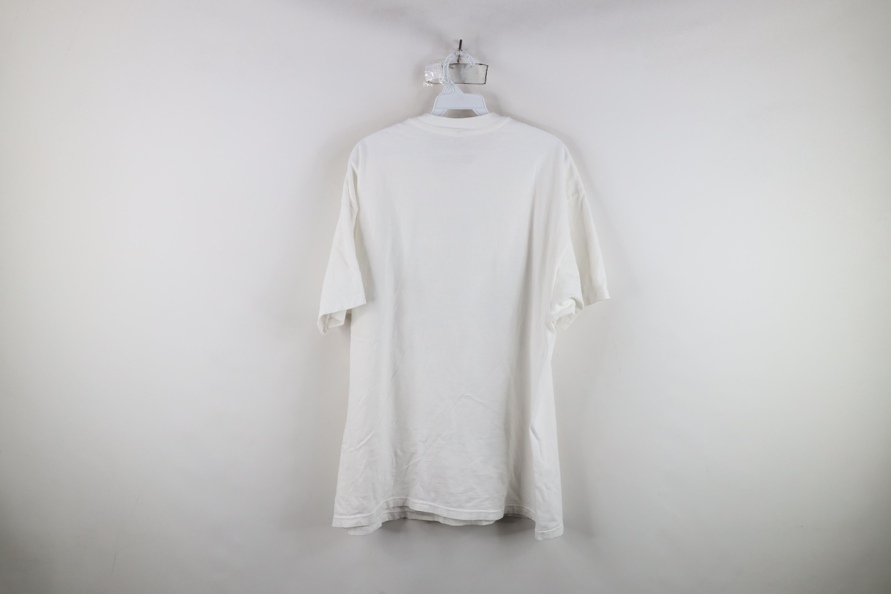 Vintage Vintage 90s Streetwear A Mans Heart Through His Fly T-Shirt Size US XL / EU 56 / 4 - 8 Thumbnail