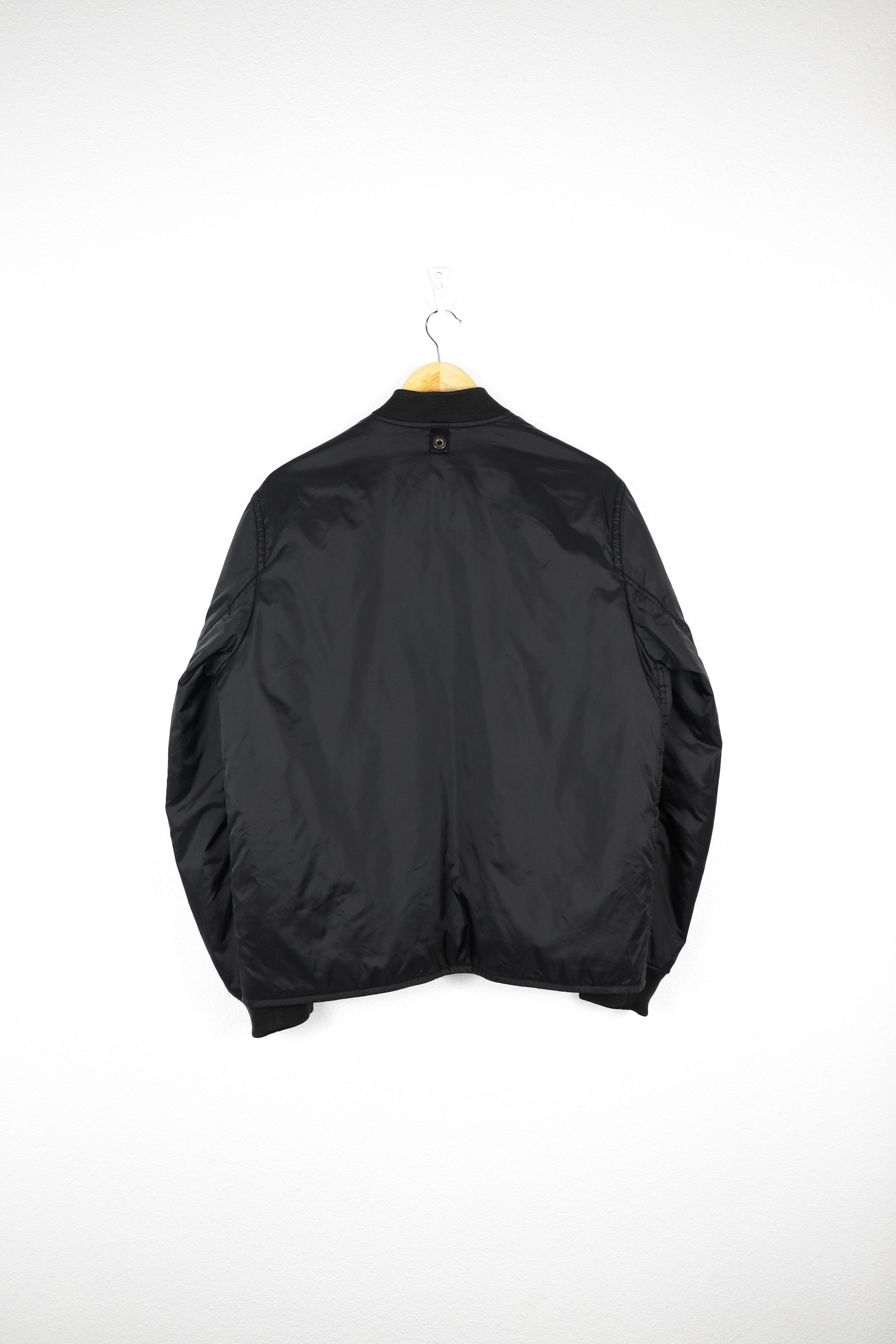 Arket Arket Black Nylon Thermore LIner Bomber Jacket 50 size Size US M / EU 48-50 / 2 - 11 Thumbnail