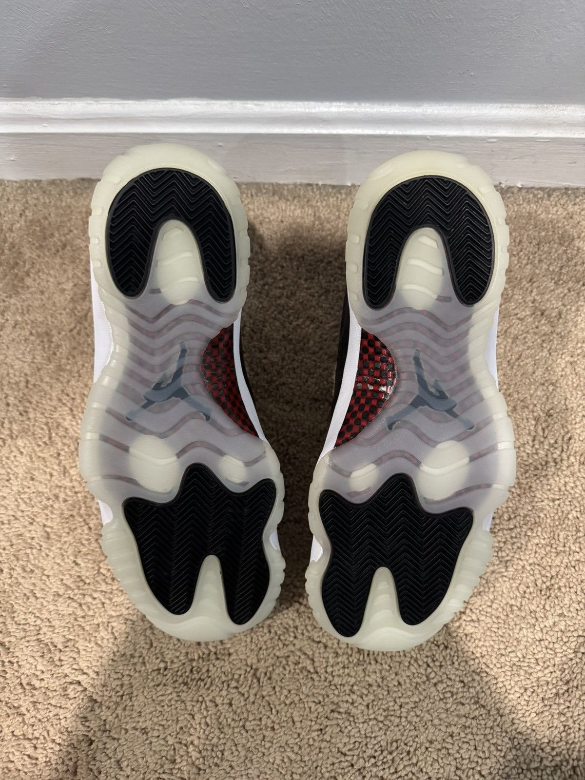 Jordan Brand Jordan 11, 72-10 2015 Size US 10 / EU 43 - 5 Thumbnail