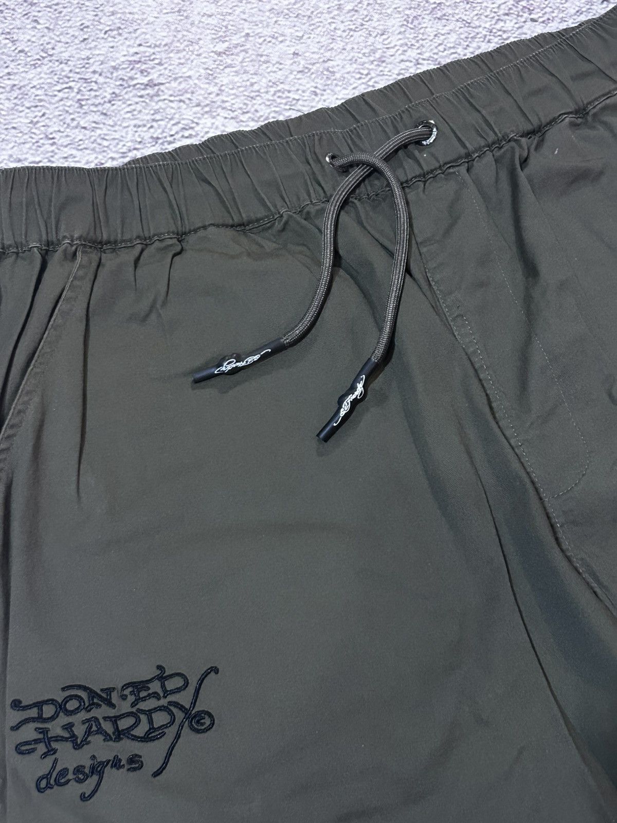Ed Hardy Ed Hardy x Urban Outfitters Dragon Cargo Pants Size US 28 / EU 44 - 5 Thumbnail