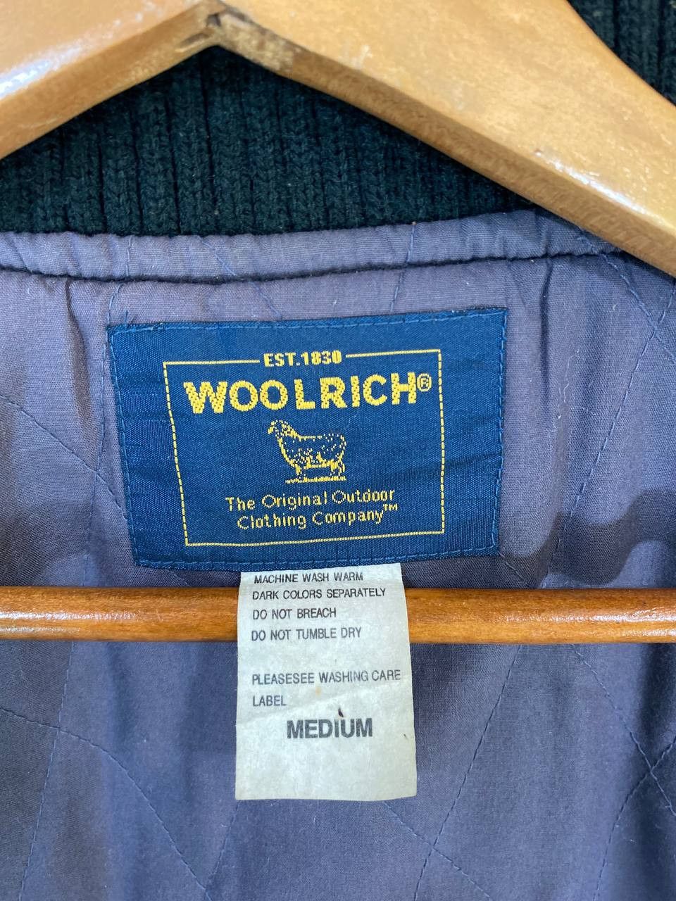 Woolrich Woolen Mills woolrich jacket quilted lining nice design Size US M / EU 48-50 / 2 - 6 Thumbnail