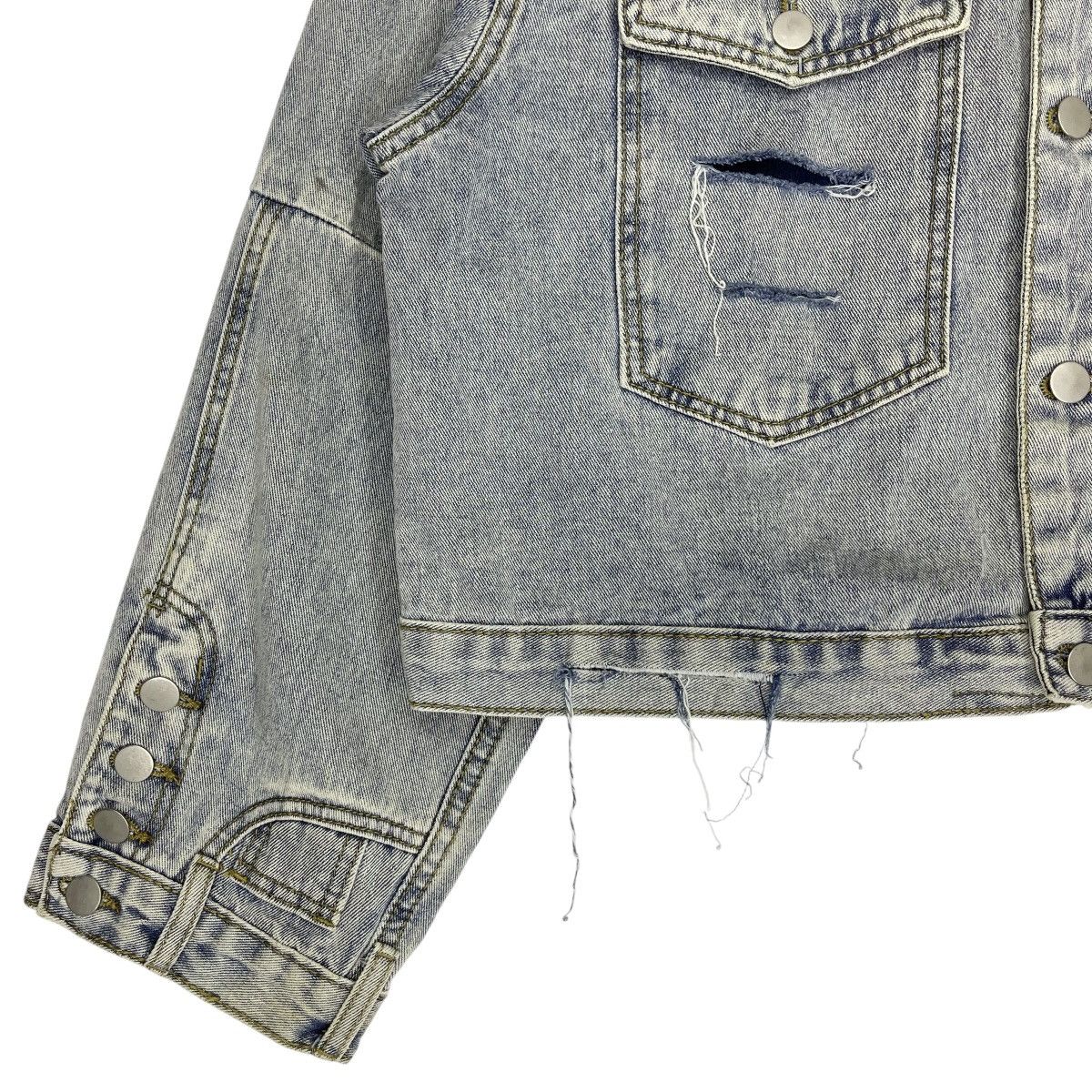 Boohoo Boohoo Distressed Deconstructed Denim Jacket Size M / US 6-8 / IT 42-44 - 4 Thumbnail