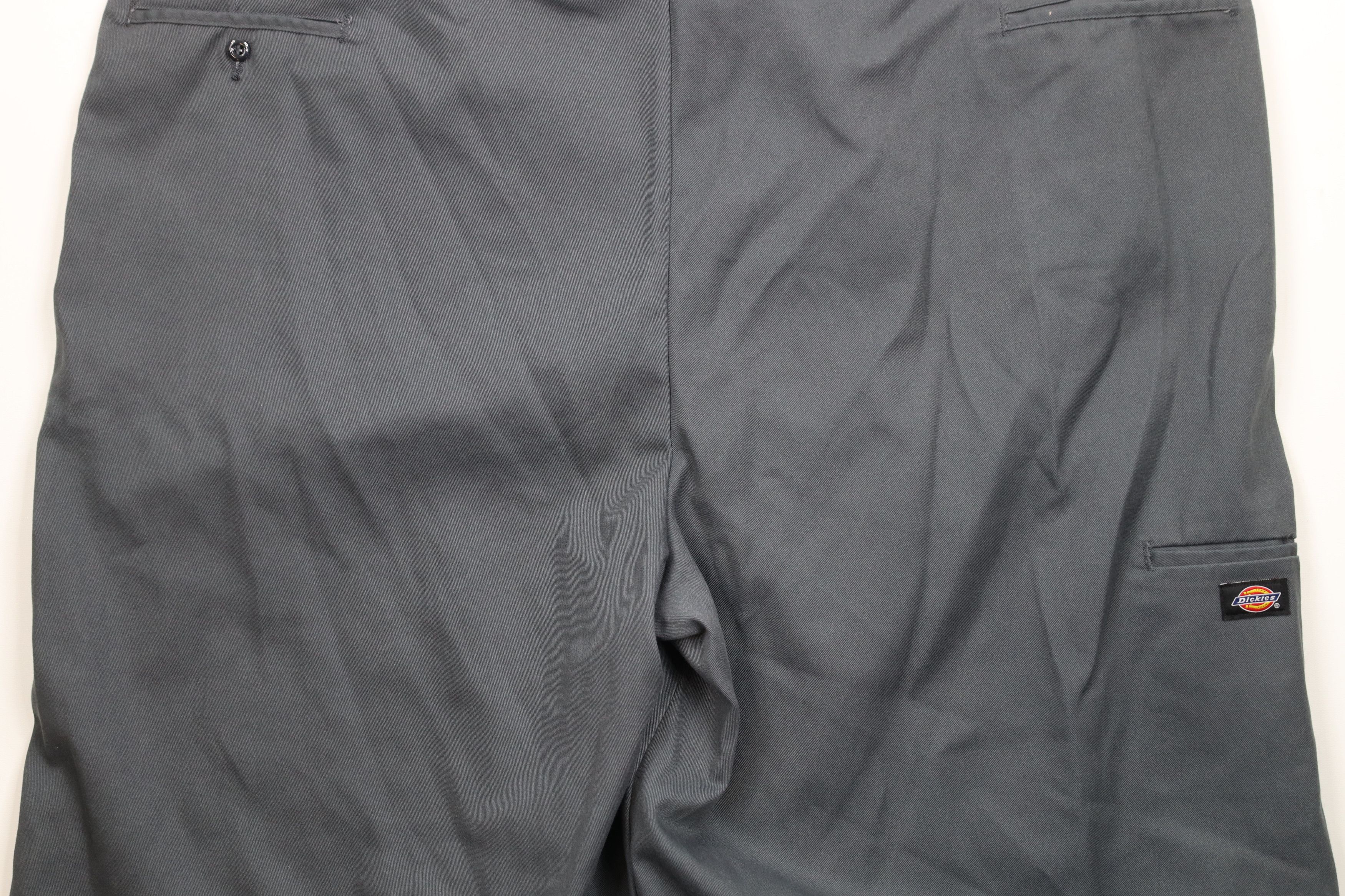Dickies × Vintage Vintage Dickies Loose Fit Workwear Mechanic Shorts Gray Size US 44 / EU 60 - 14 Thumbnail