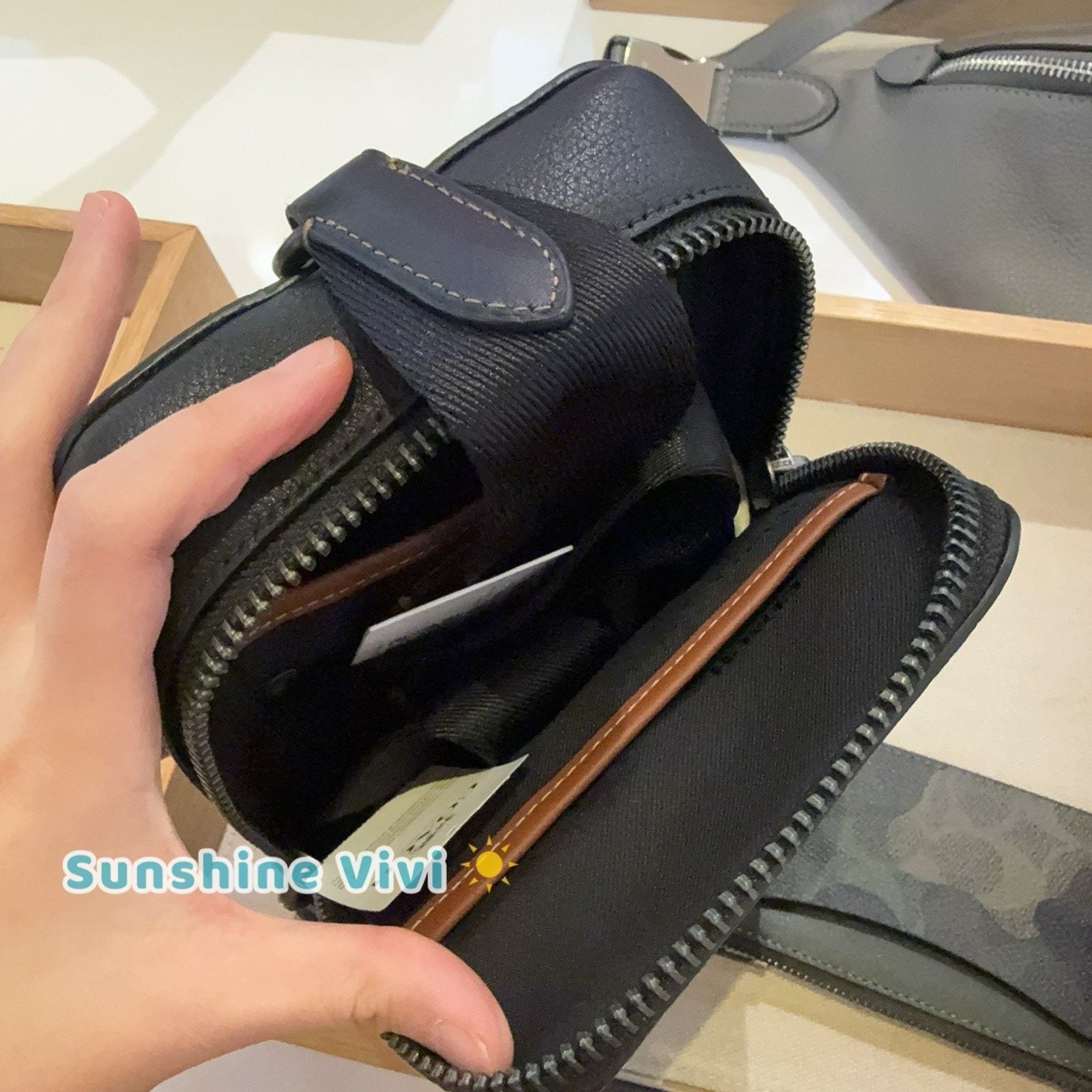 Coach NWT Coach Gotham Sling Pack 13 Polished Leather Black CR849 Size ONE SIZE - 6 Thumbnail