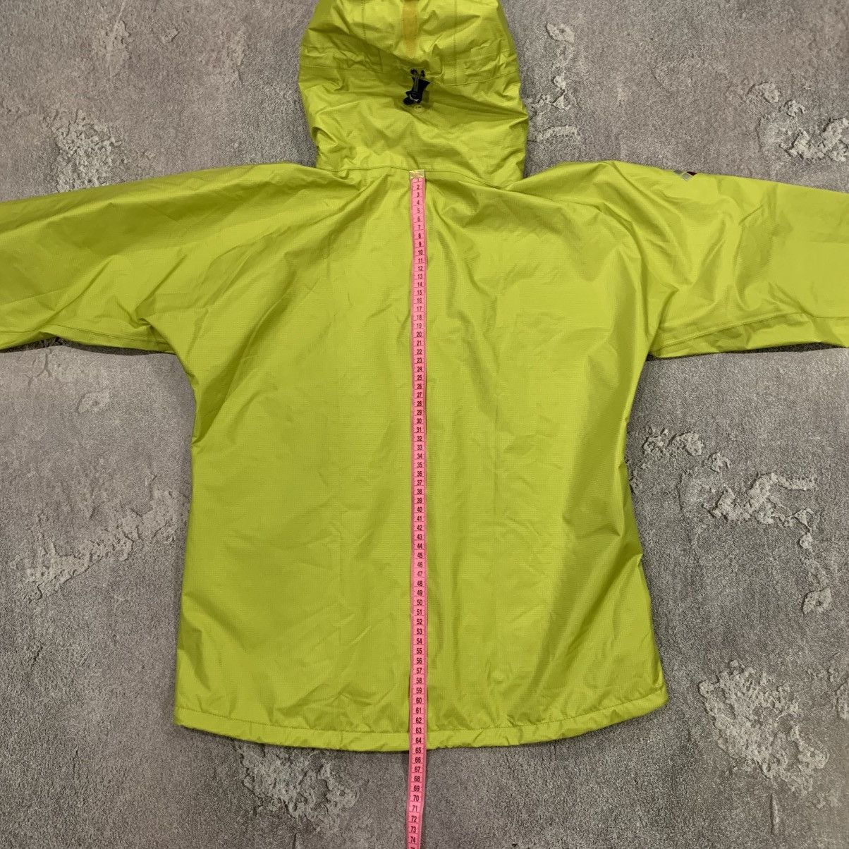 Montbell MontBell Gore tex Women’s Jacket Size S-M Arcteryx Style Size S / US 4 / IT 40 - 20 Thumbnail