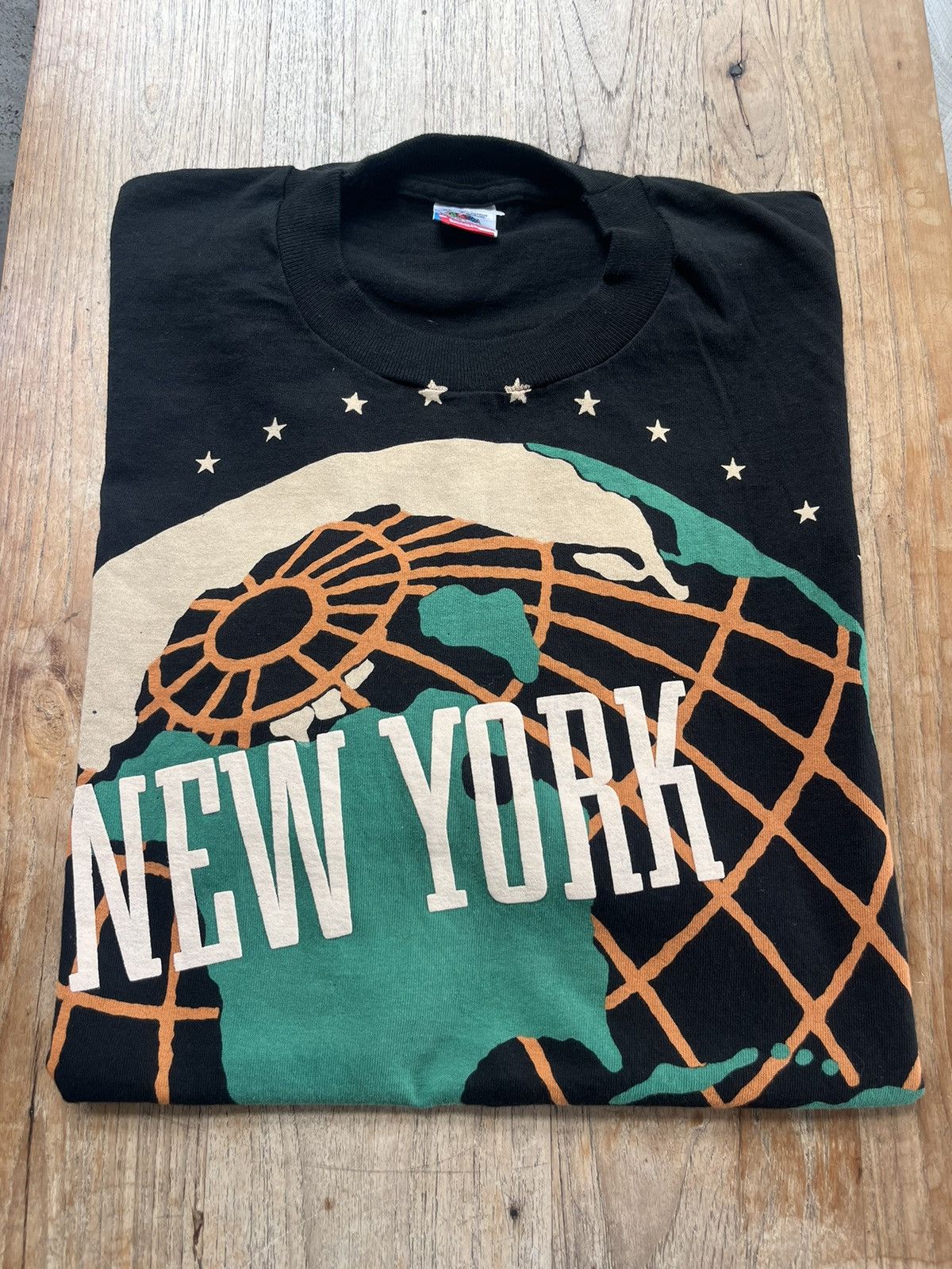 Vintage Vintage NEW YORK Wide World Of Travel 1989’s CARIBE T-shirt Size US XL / EU 56 / 4 - 1 Thumbnail