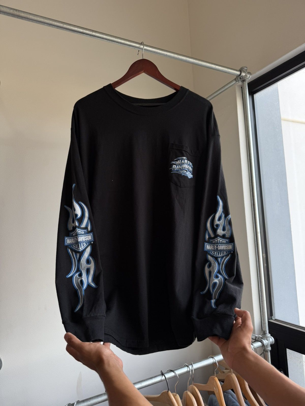 Harley Davidson Harley Davidson Blue Flames INSANE Size US XL / EU 56 / 4 - 1 Thumbnail