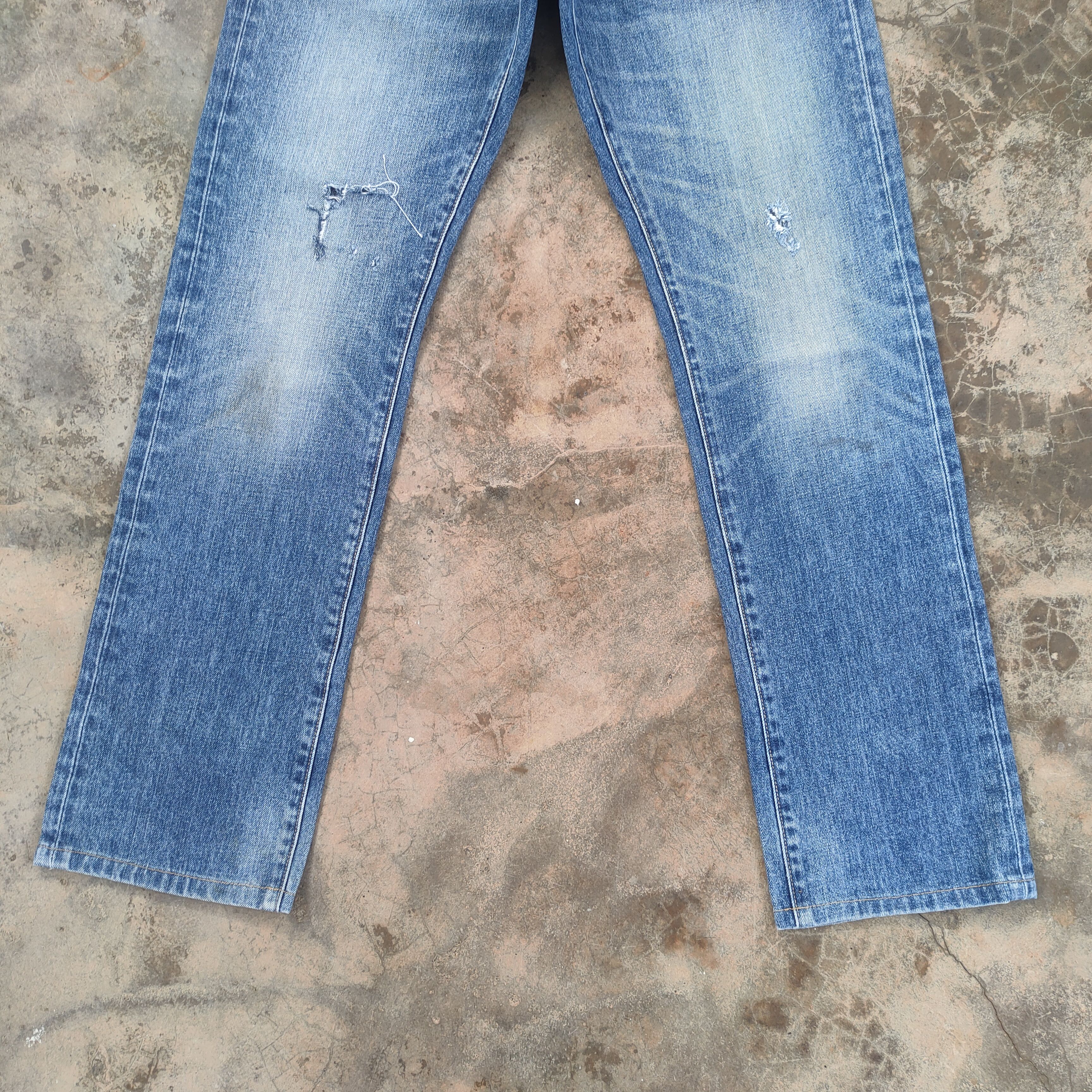 Japanese Brand W30 VINTAGE JAPANESE STRAIGHT FIT FADED RIPPED JEANS PANTS Size US 30 / EU 46 - 4 Thumbnail