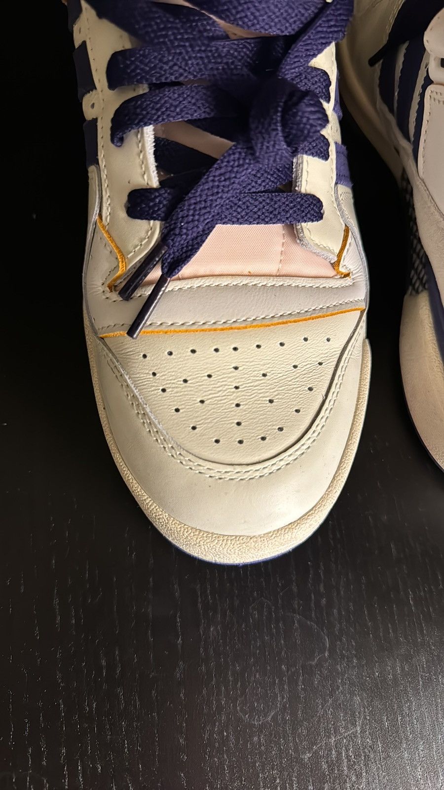 Adidas Adidas Forum 84 Low Off white Collegiate purple GW2009 Size US 9 / EU 42 - 4 Thumbnail