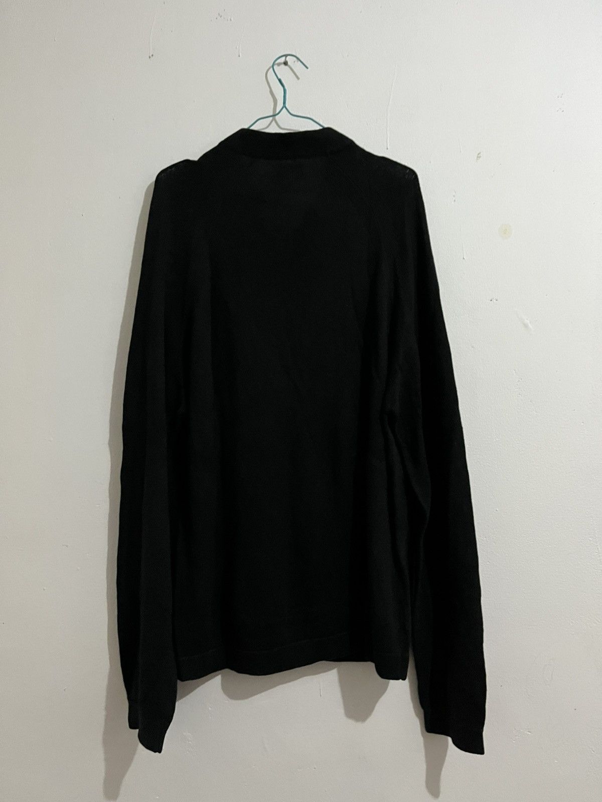 Calvin Klein Calvin Klein Black Long Sleeve V neck Size US L / EU 52-54 / 3 - 5 Thumbnail