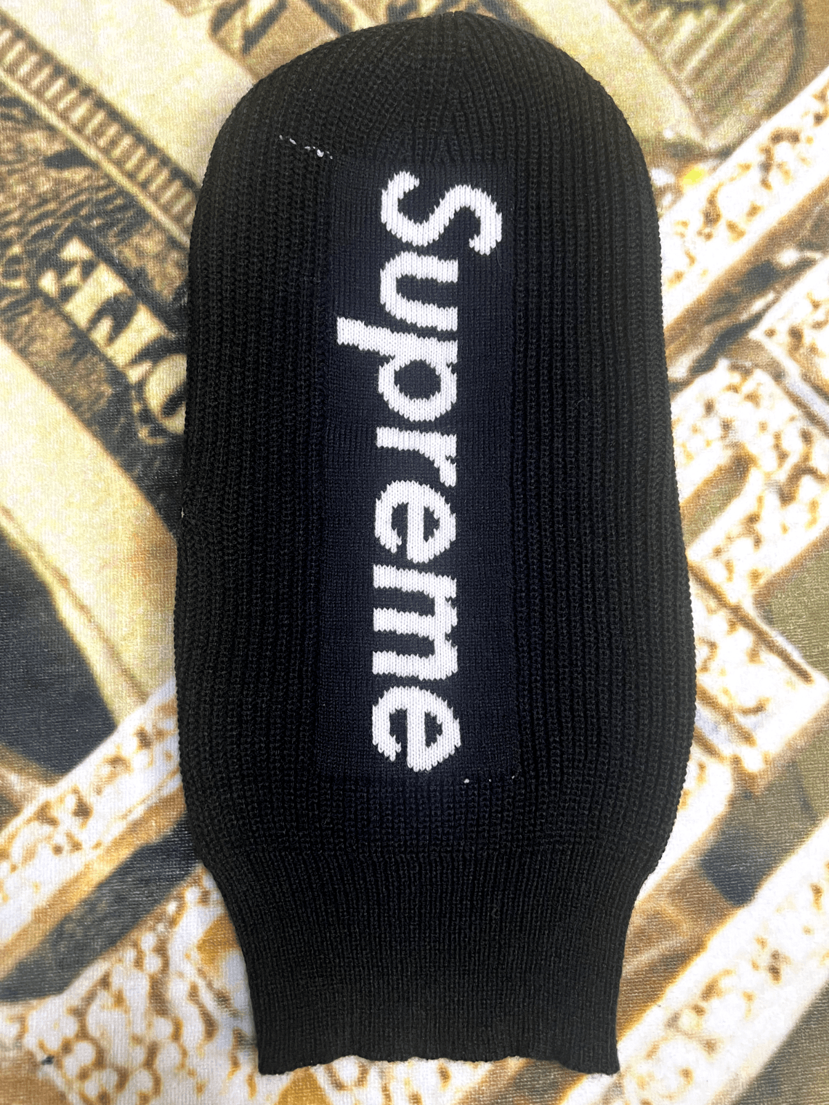 Supreme Fuzzy Balaclava ブラック　新作 Supreme Fuzzy Balaclava (FW24) - $60