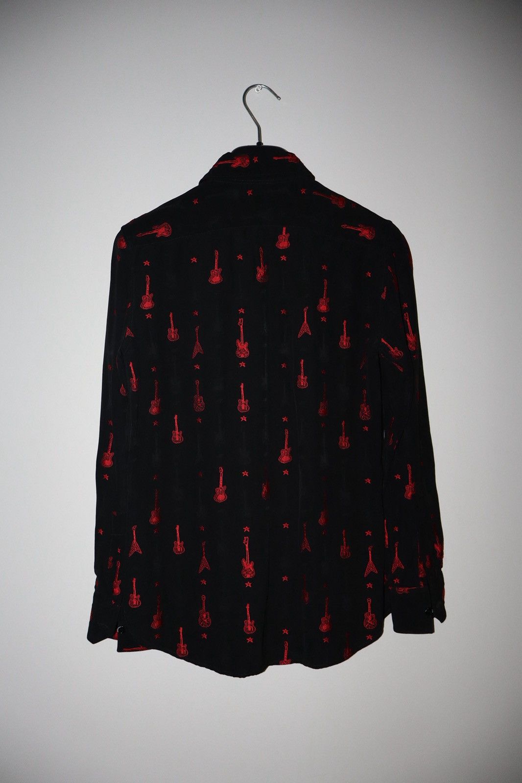 Saint Laurent Paris Saint Laurent Paris 2015 Guitar Silk Button Shirt Size US XXS / EU 40 - 2 Thumbnail