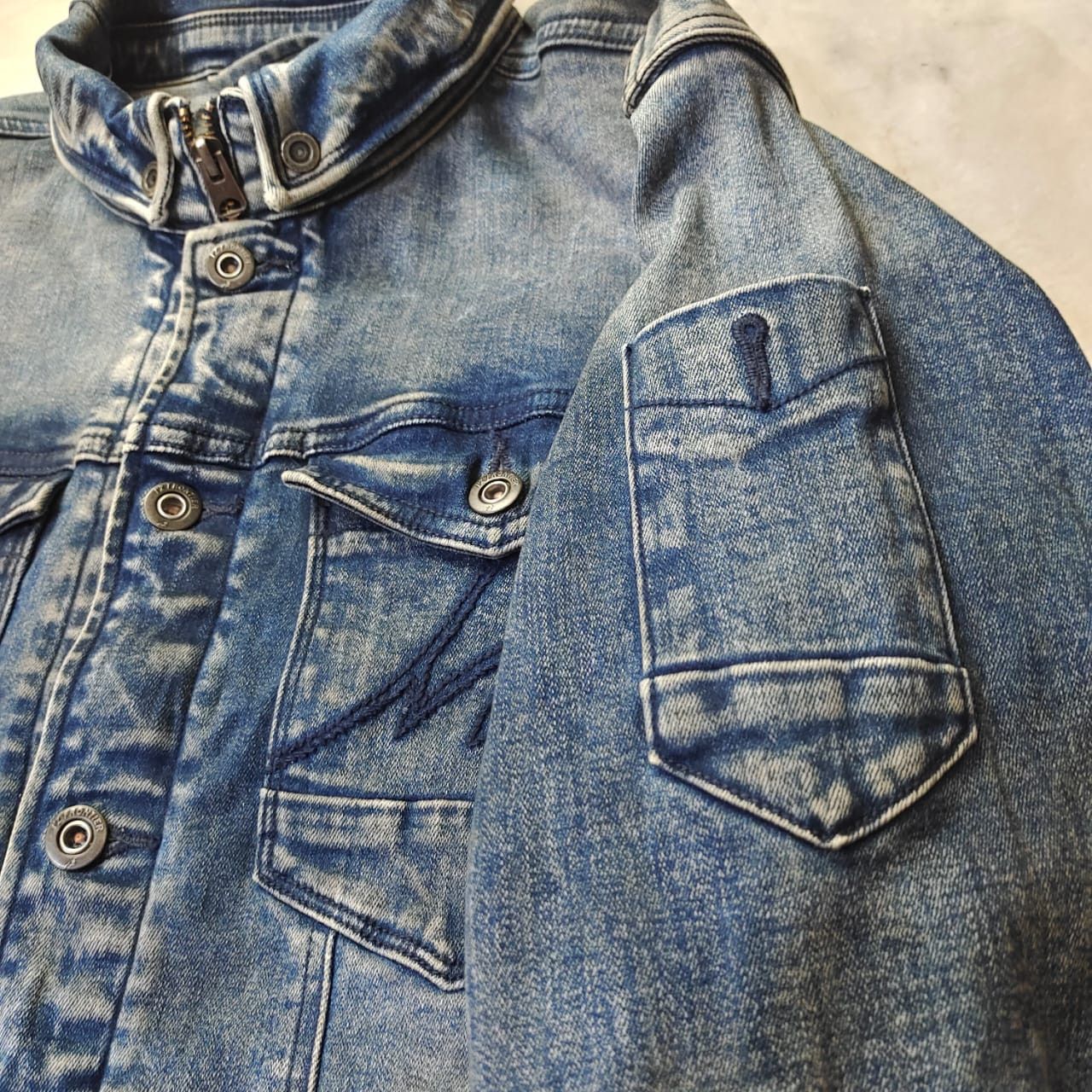 Diesel × G-Star × Urban Outfitters UNIQUE I'Z FRONTIER BLUE DENIM JACKET TRUCKER Size US M / EU 48-50 / 2 - 4 Thumbnail