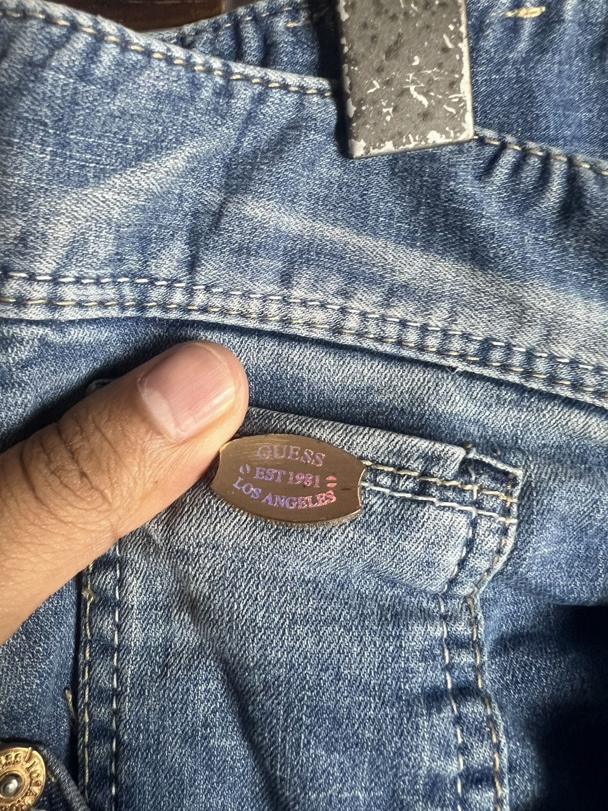 Guess Guess Denim Distressed Jorts Shorts Size US 33 - 8 Thumbnail