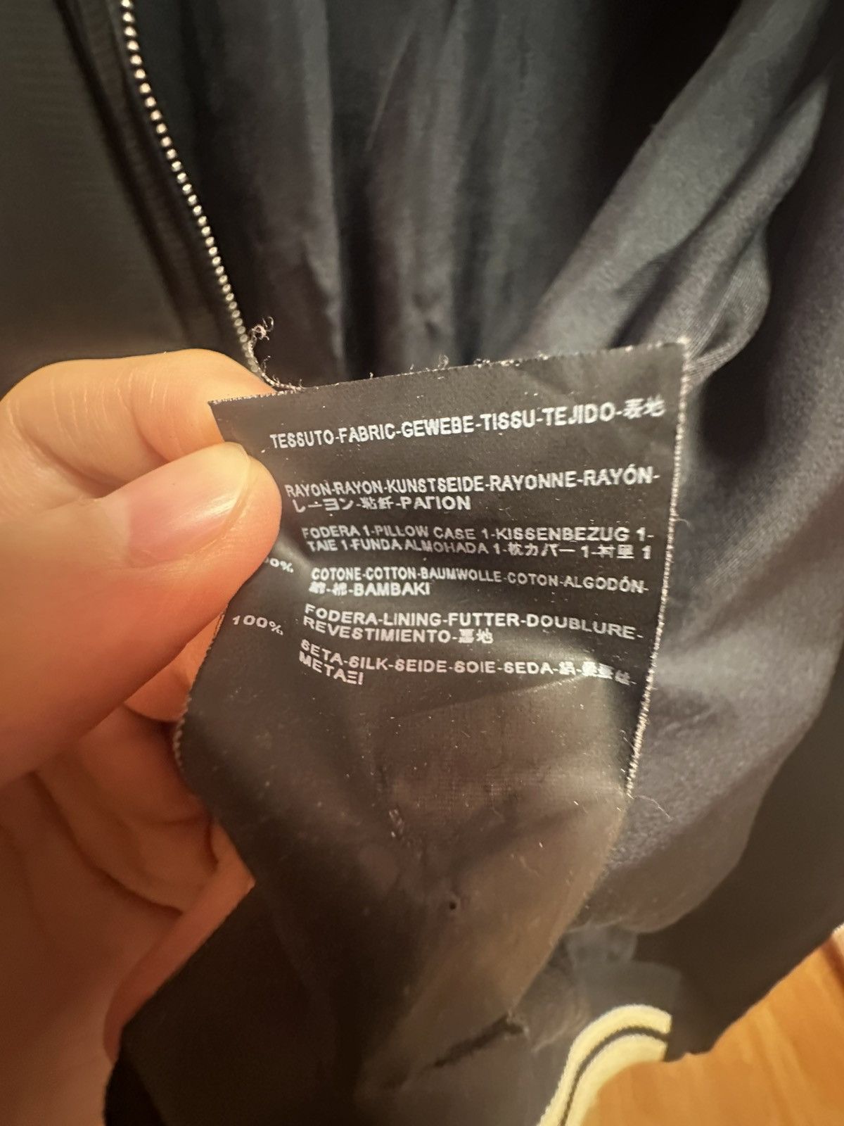 Saint Laurent Paris × Yves Saint Laurent Saint Laurent Souvenir Silk Jacket F38 Size US S / EU 44-46 / 1 - 5 Thumbnail