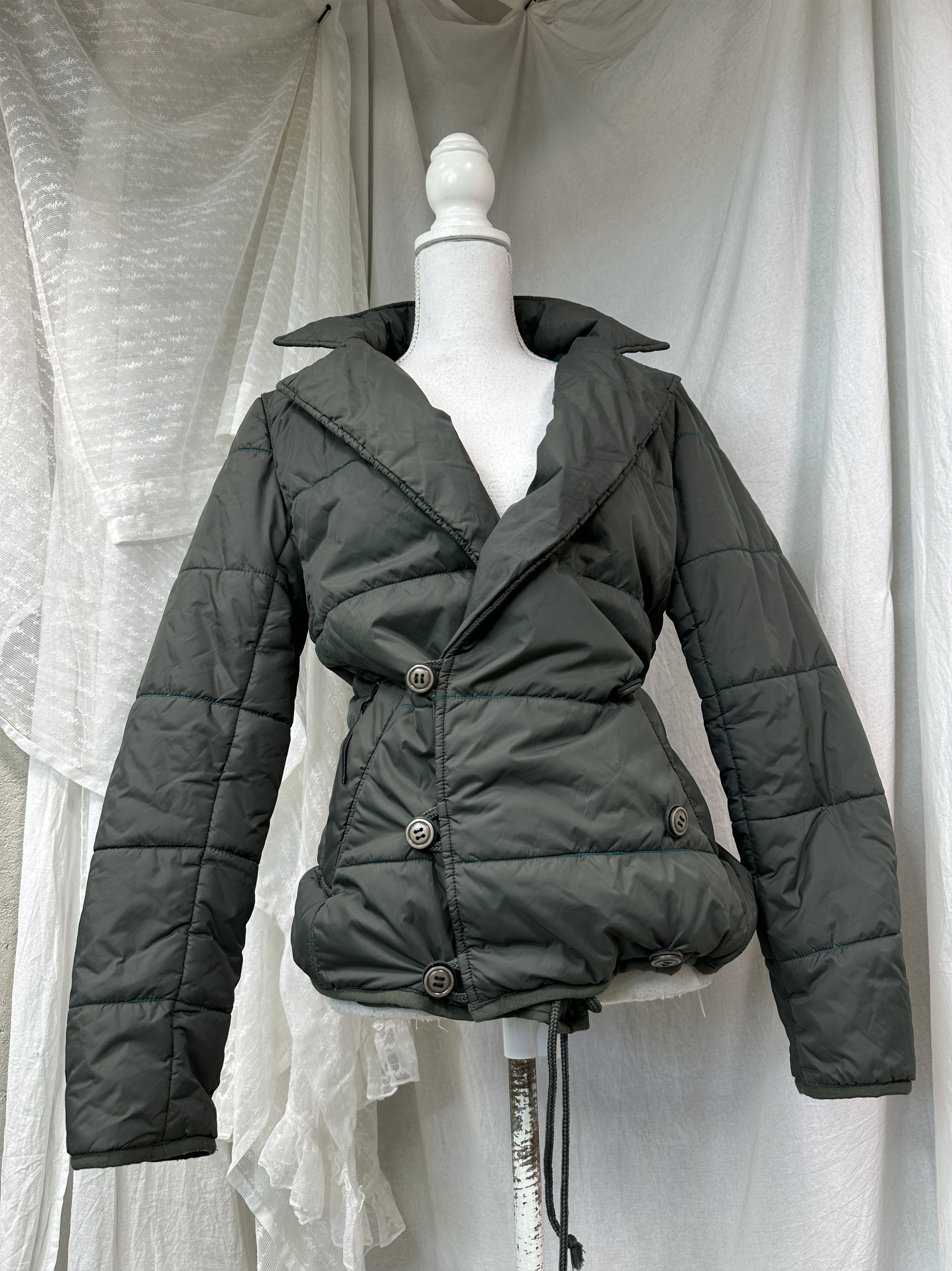 Diesel Vintage Streetwear Puffer Big Collar Diesel Jacket Y2K Size M / US 6-8 / IT 42-44 - 1 Thumbnail