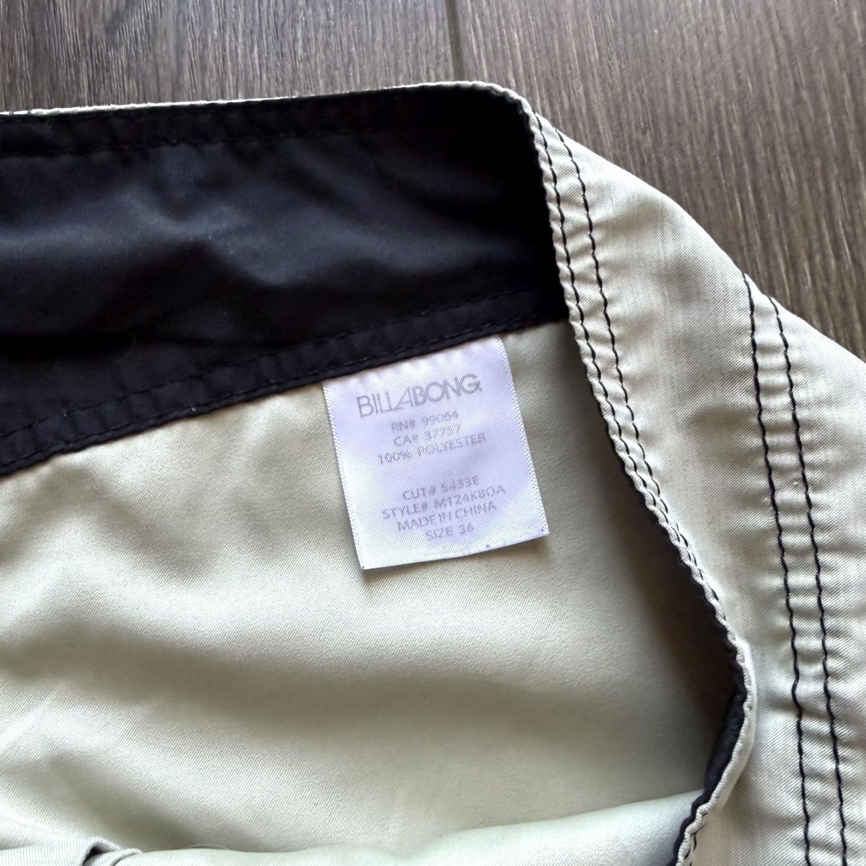 Billabong Billabong Board Shorts Mens 36 Beige Cargo Pocket Surf Swim Trunks Y2K Beach Quick Dry Size US 36 / EU 52 - 5 Thumbnail