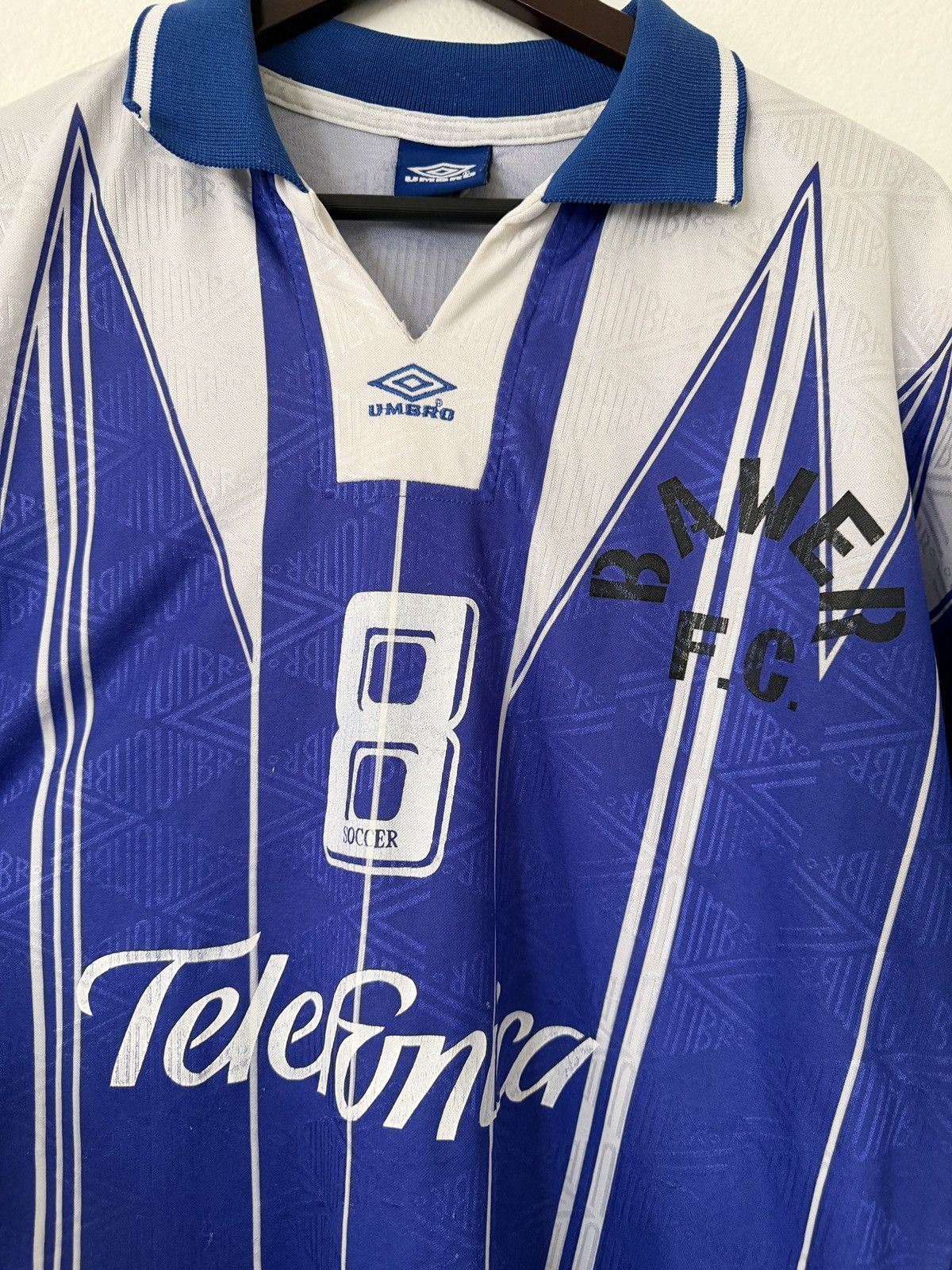 Umbro Vintage soccer football kit Size US L / EU 52-54 / 3 - 2 Thumbnail