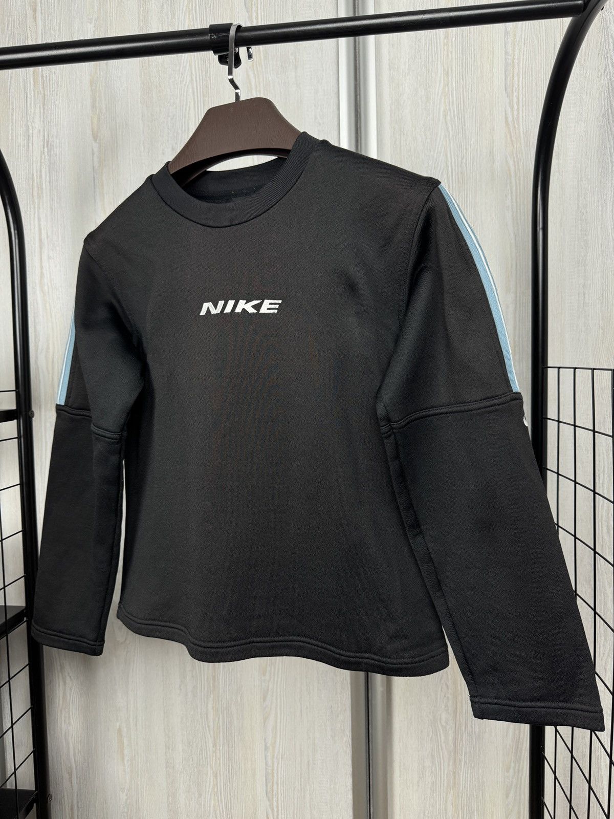 Nike 90s rare Vintage NIKE center logo black sweatshirt women's Size S / US 4 / IT 40 - 3 Thumbnail