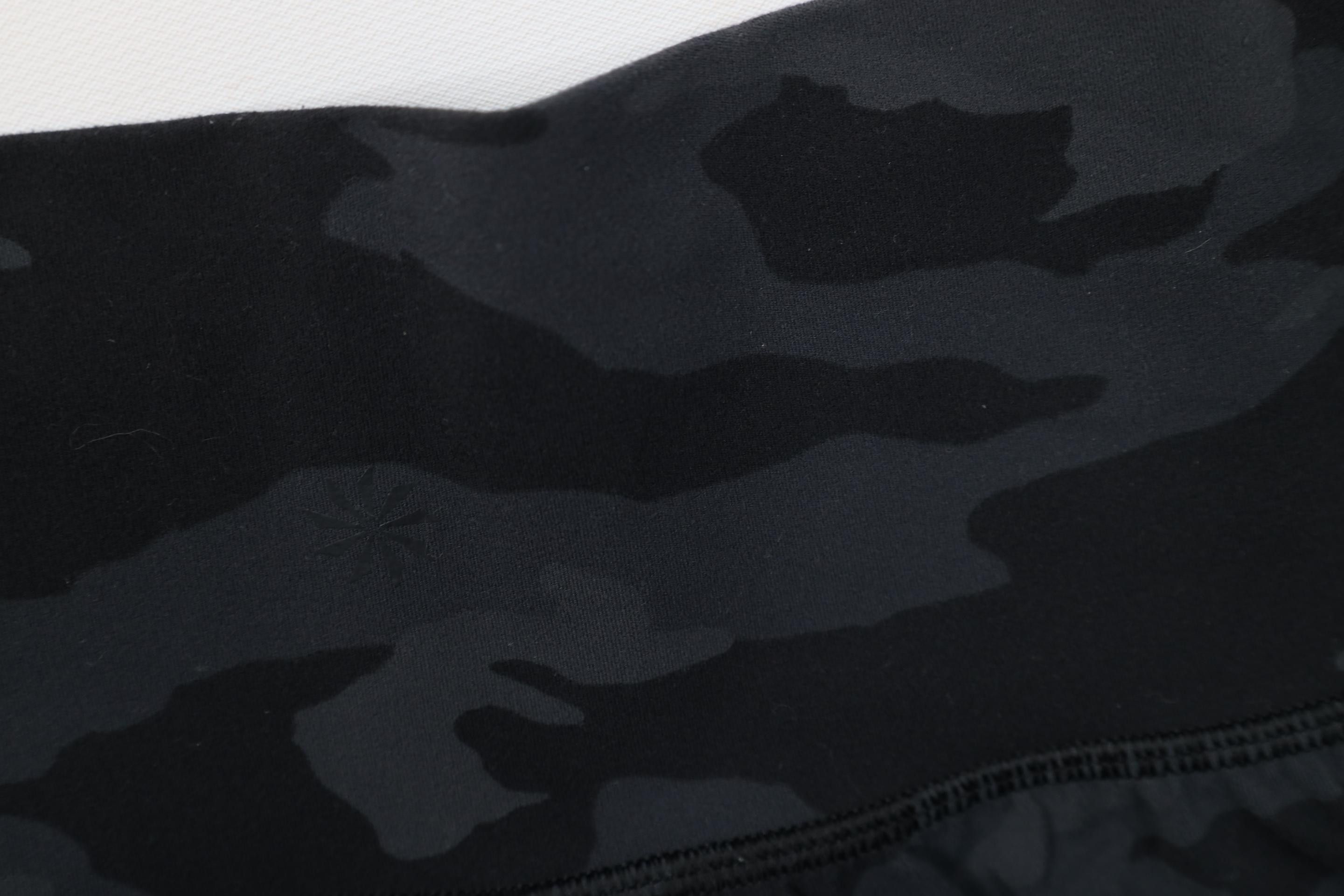 Athleta Athleta Salutation Camo Camouflage Cuffed Joggers Pants Size 26" / US 2 / IT 38 - 11 Thumbnail