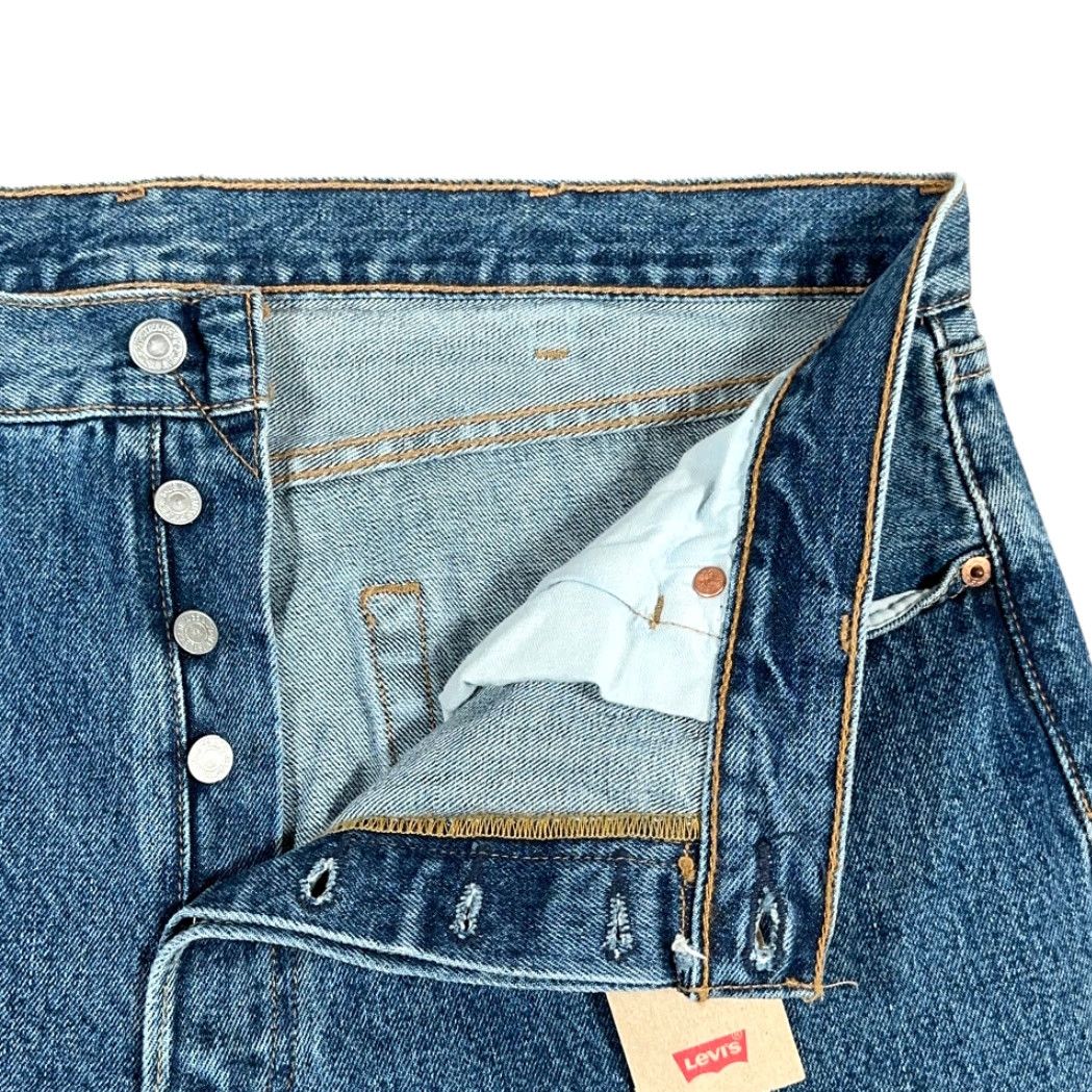 Levi's Levi's 501 Jeans Mens 38x31 Blue Medium Wash Original Fit Straight Leg Button Fly Size US 38 / EU 54 - 4 Thumbnail