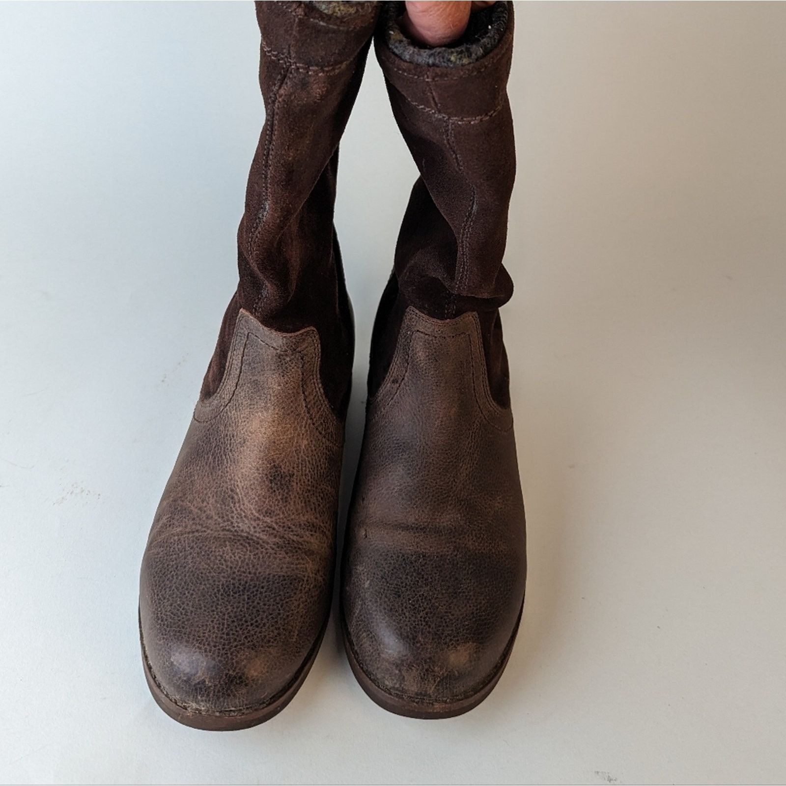 Olukai OluKai Women's Haleakala Suede Boots - 7.5 Size US 7.5 / IT 37.5 - 5 Thumbnail