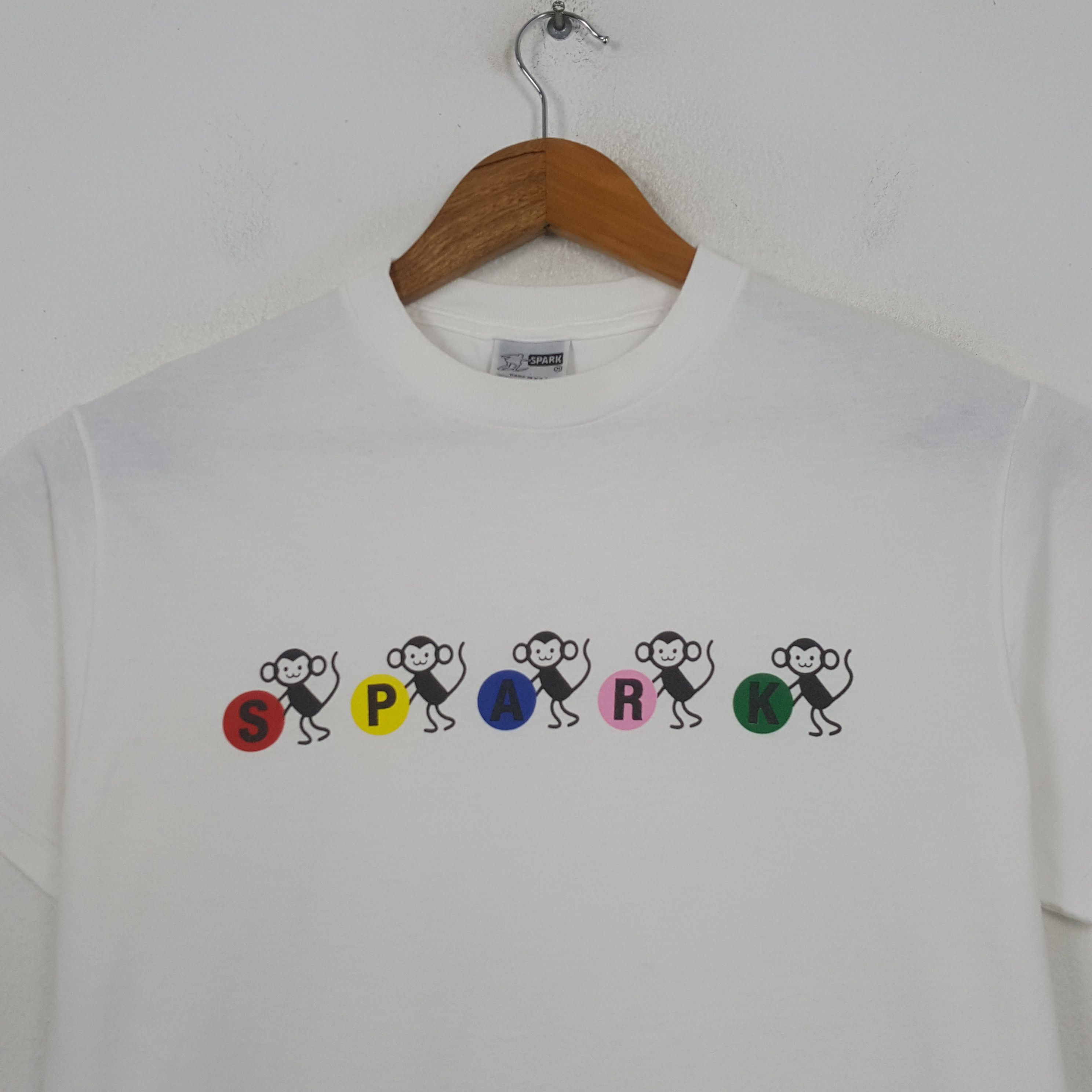 Other Vintage Spark Skateboard Skate Brand T-shirt RR2 Size US M / EU 48-50 / 2 - 2 Thumbnail