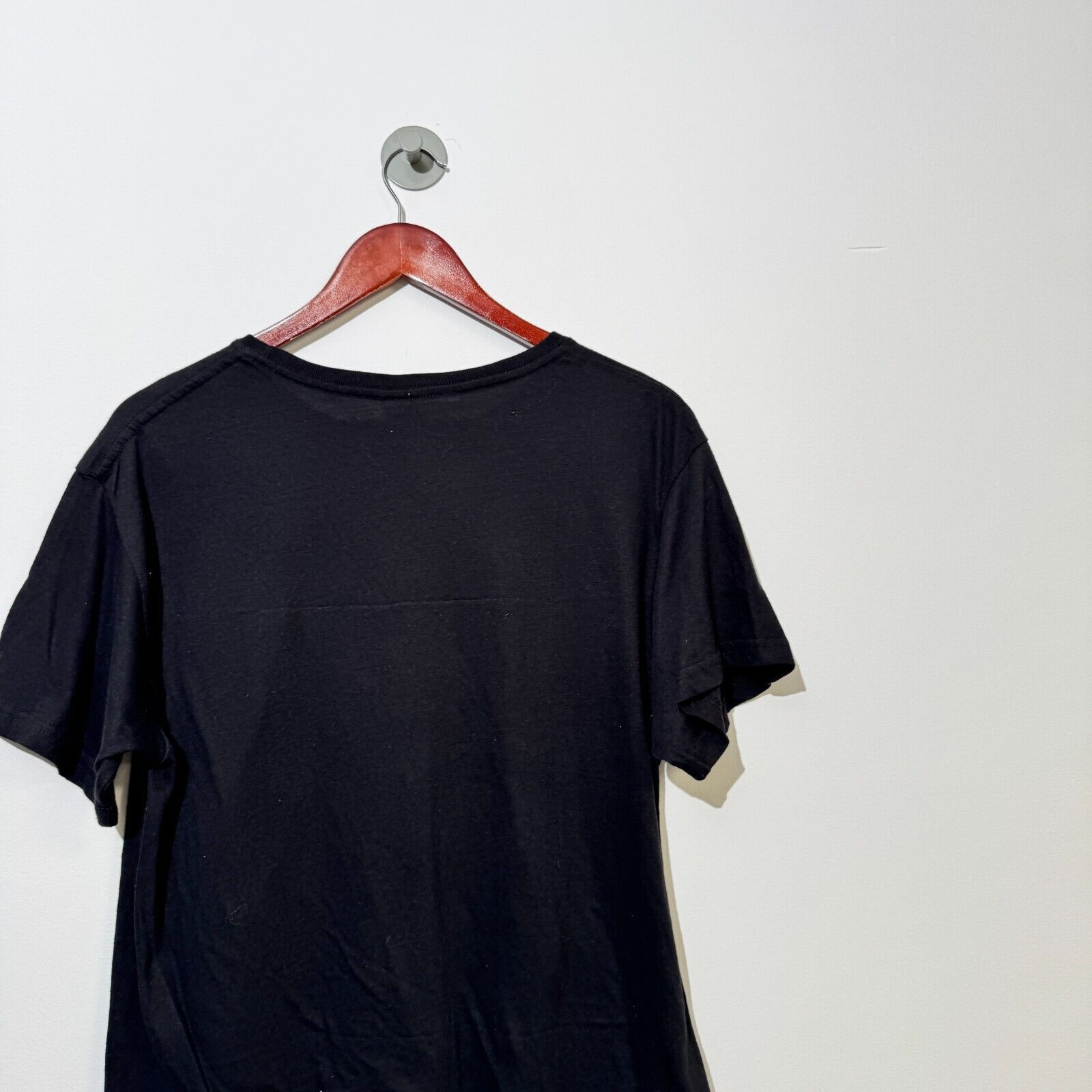 Vintage Vintage Unisex Black Cotton T-Shirt Size L Punks Not Dead Size US L / EU 52-54 / 3 - 7 Thumbnail