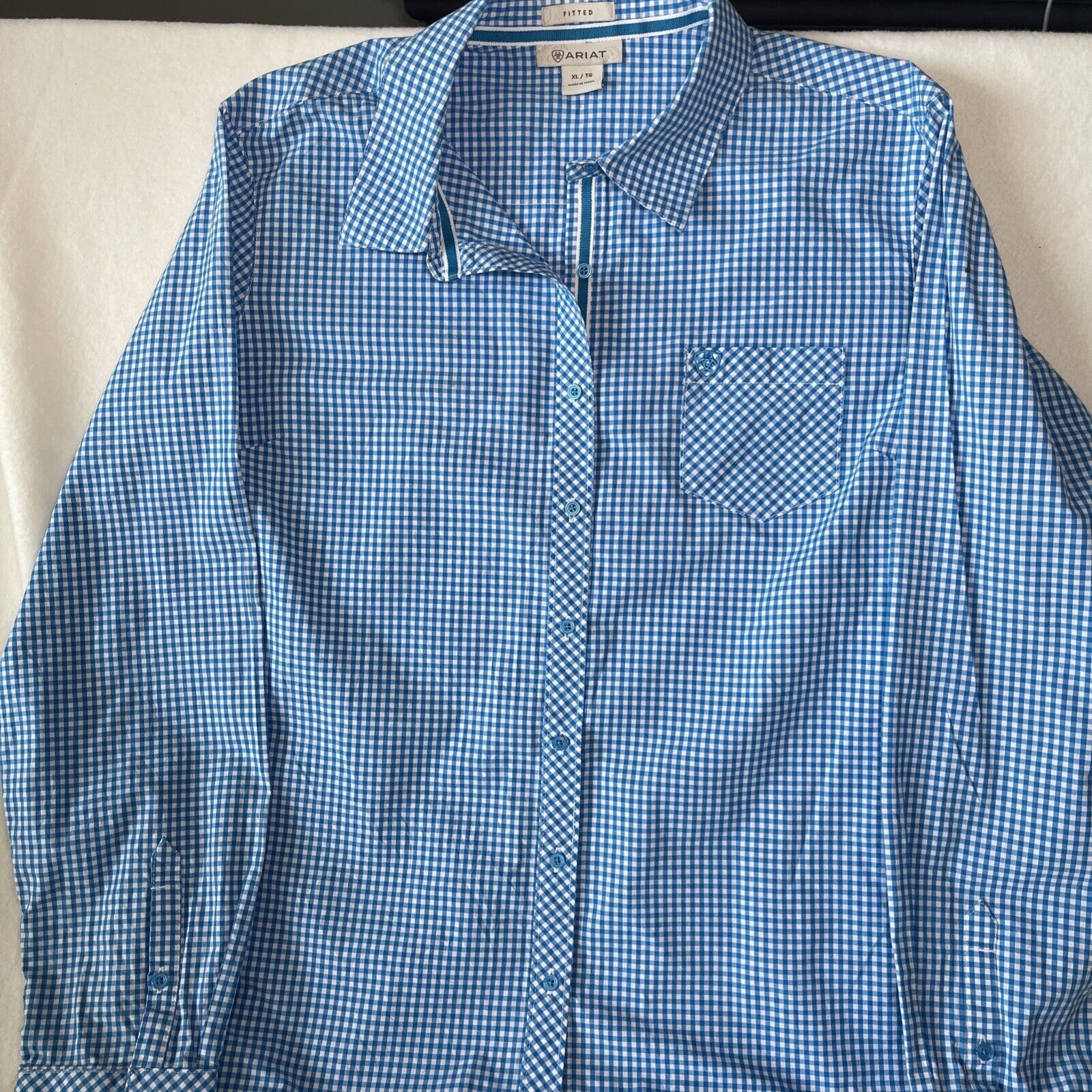 Ariat Ariat Women's Size XL Fitted Pink/Blue LS Western Shirt Size XL / US 12-14 / IT 48-50 - 1 Thumbnail