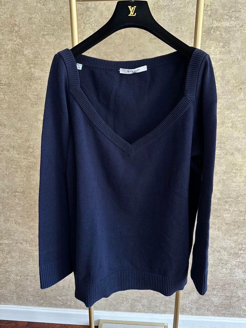 Givenchy Givenchy Ladies' Top, XL Size Size XL / US 12-14 / IT 48-50 - 1 Thumbnail
