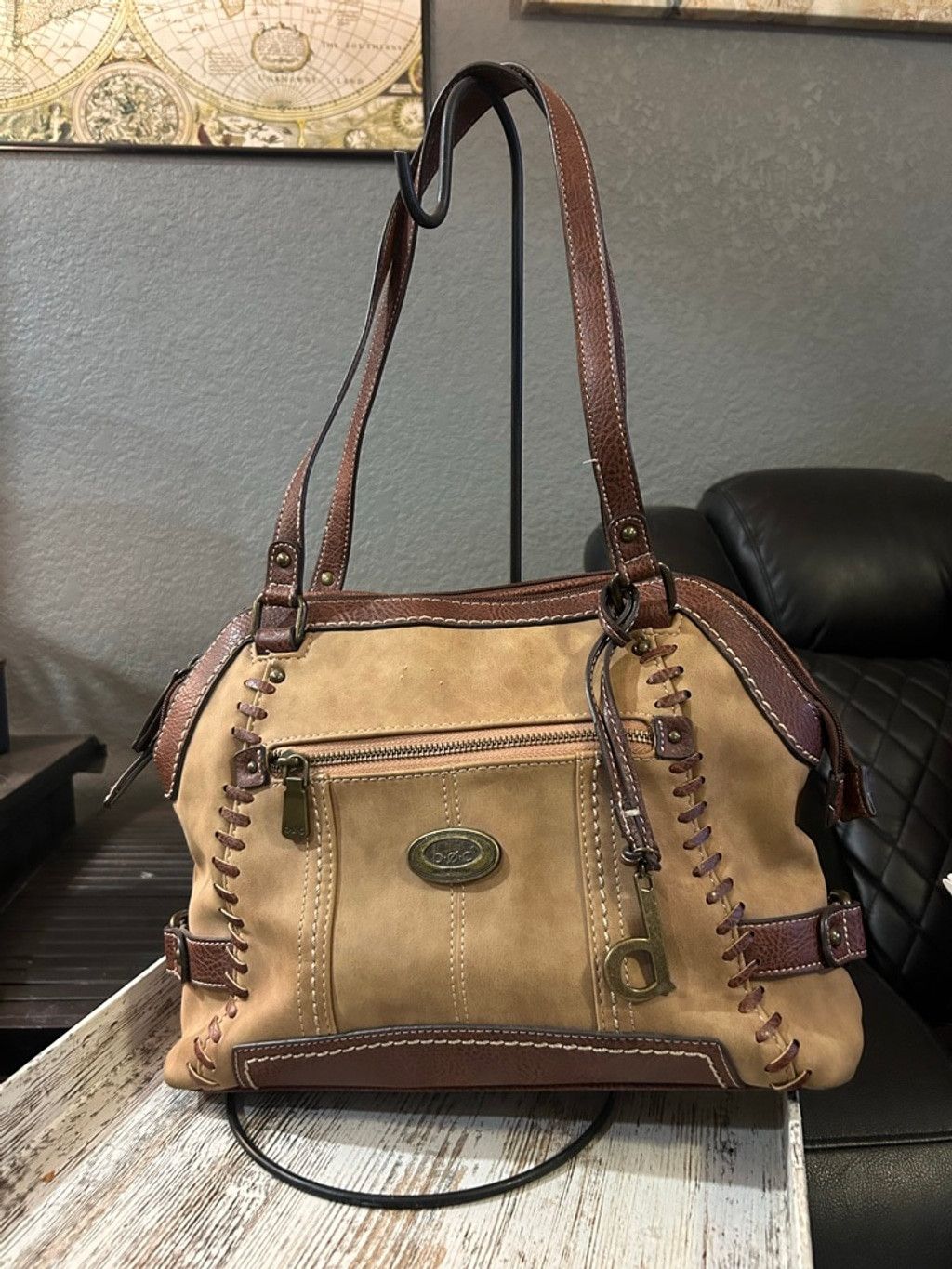 Boc Women's B.O.C Tan & Brown Shoulder Bag One Size Size ONE SIZE - 1 Thumbnail