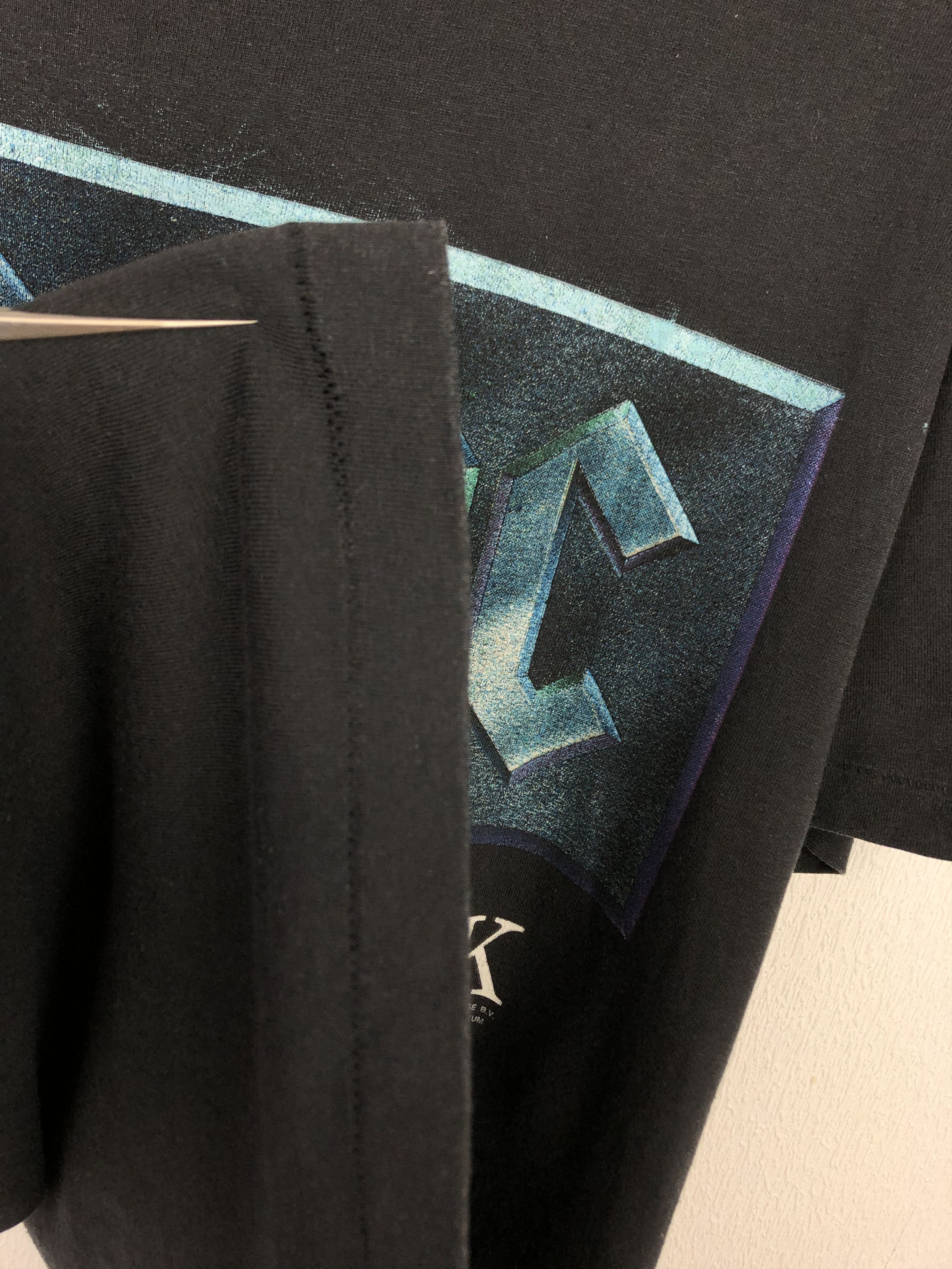Vintage Vintage ACDC AC/DC 1991 World Tour Back in Black Shirt Tee Size US L / EU 52-54 / 3 - 6 Thumbnail
