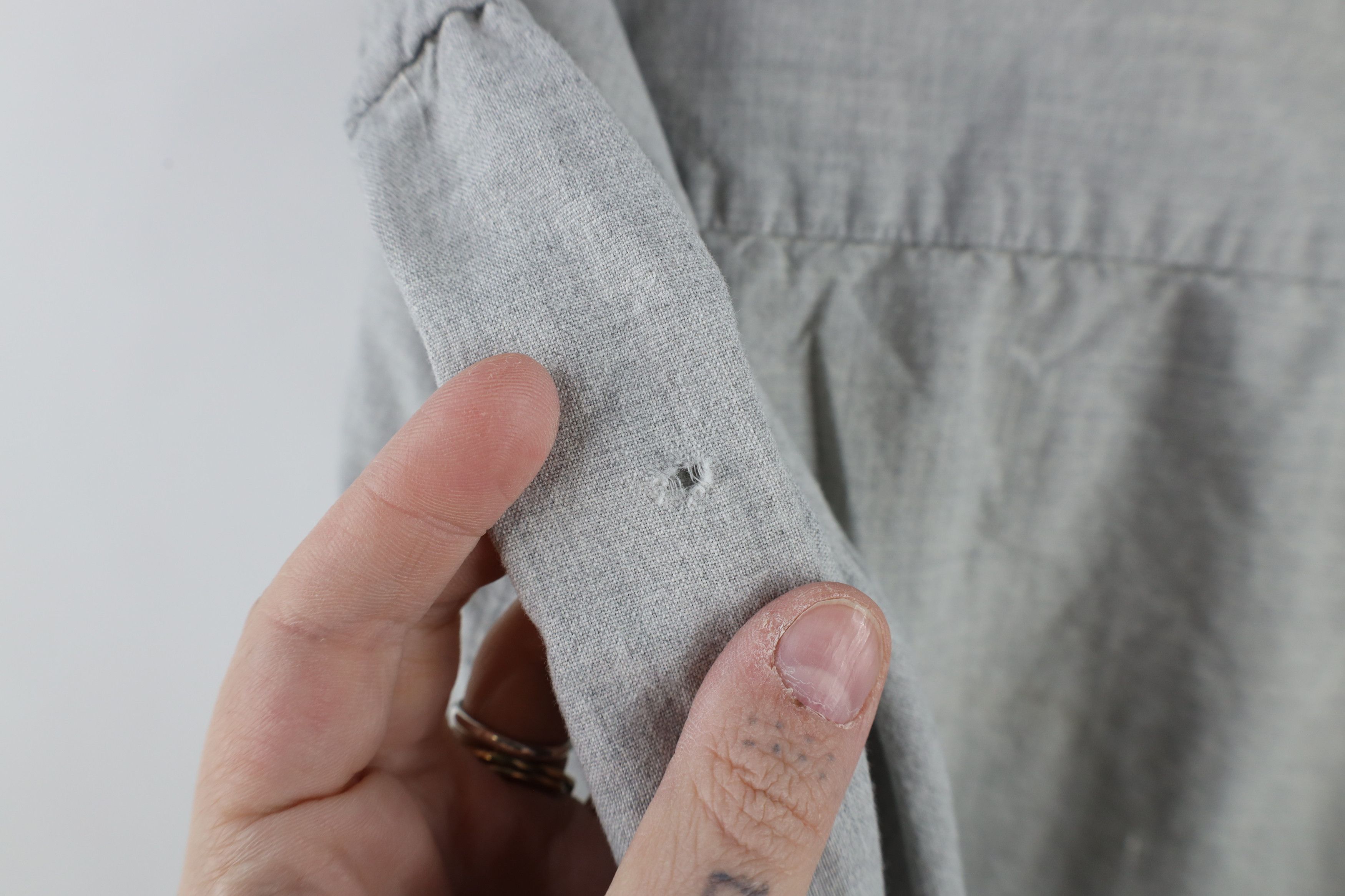 Vintage Vintage 90s Streetwear Band Collar Button Shirt Gray Size US L / EU 52-54 / 3 - 8 Thumbnail