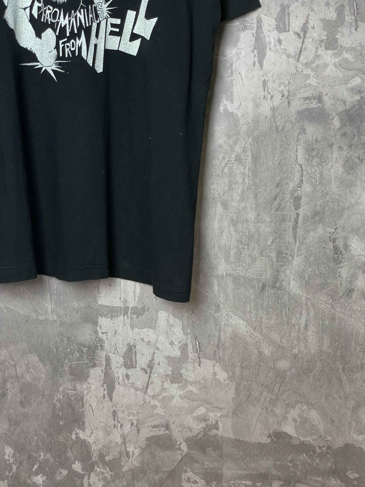 Band Tees × Vintage Vintage pyromaniacs from hell band t shirt y2k singlestitch Size US L / EU 52-54 / 3 - 7 Thumbnail